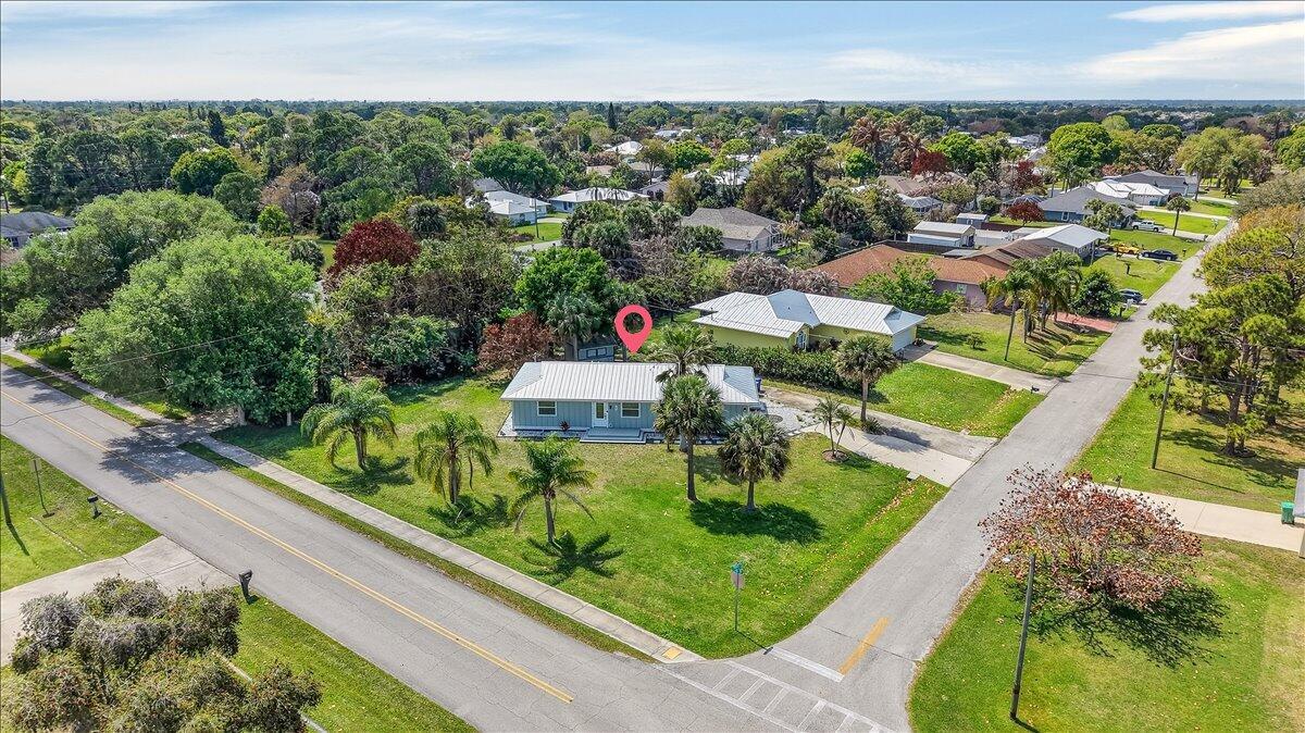 262 Easy Street, Sebastian FL 32958 photo 3