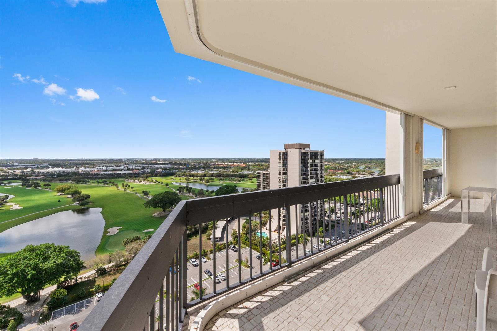 2400 Presidential Way # 2004, West Palm Beach FL 33401 photo 3