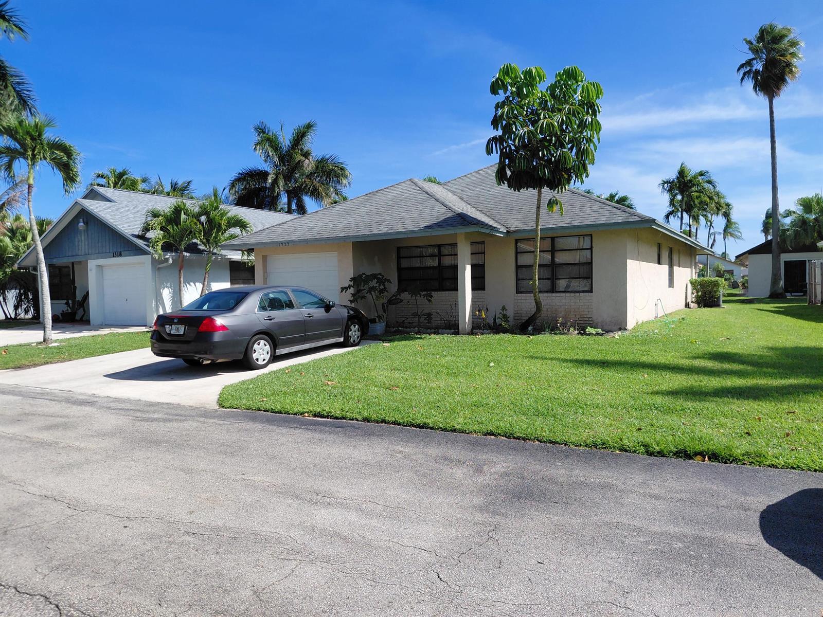 1322 Pines Lane, West Palm Beach FL 33415