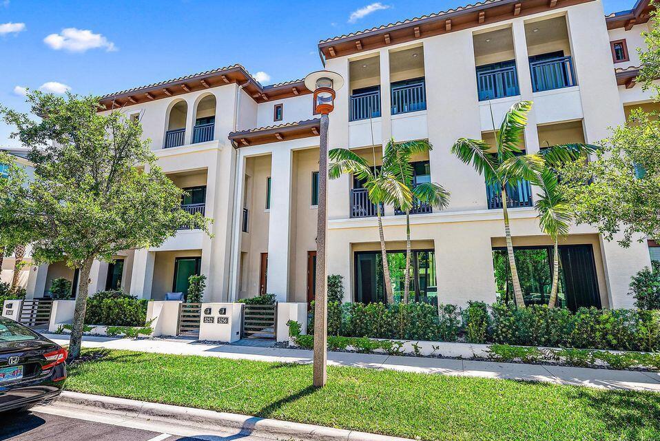 5256 Beckman Terrace, Palm Beach Gardens FL 33418 photo 2