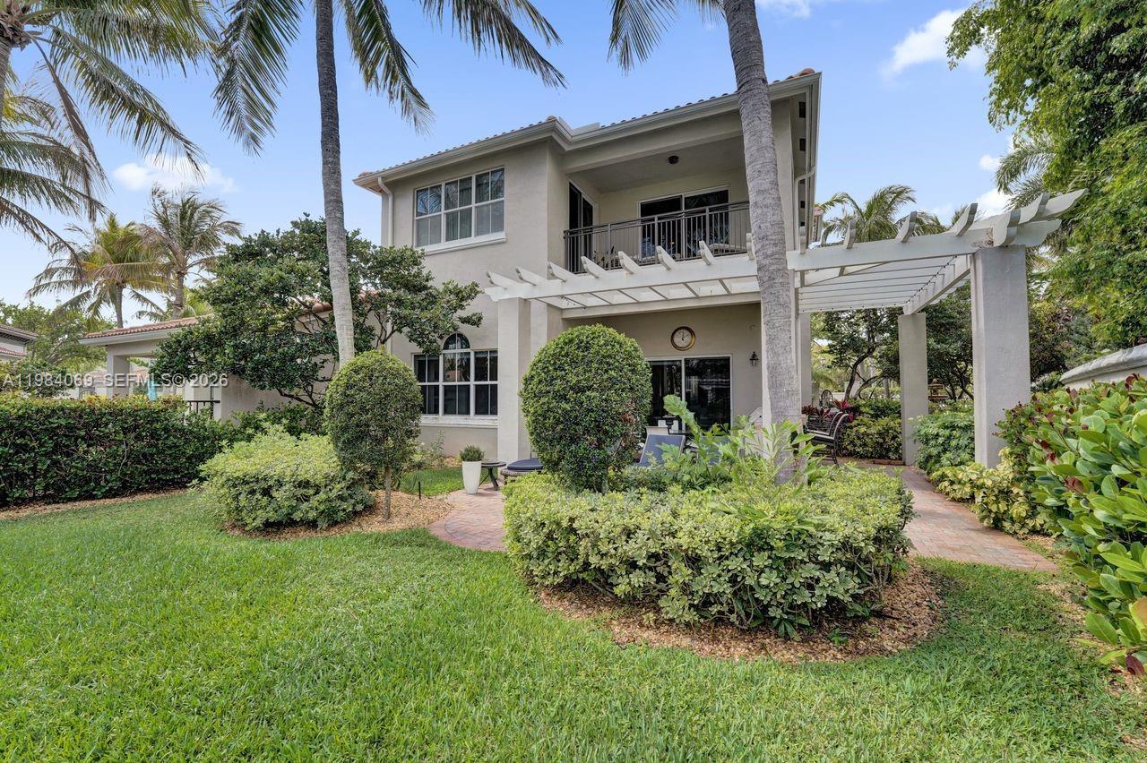 899 Spinnaker Dr W, Hollywood FL 33019 photo 2