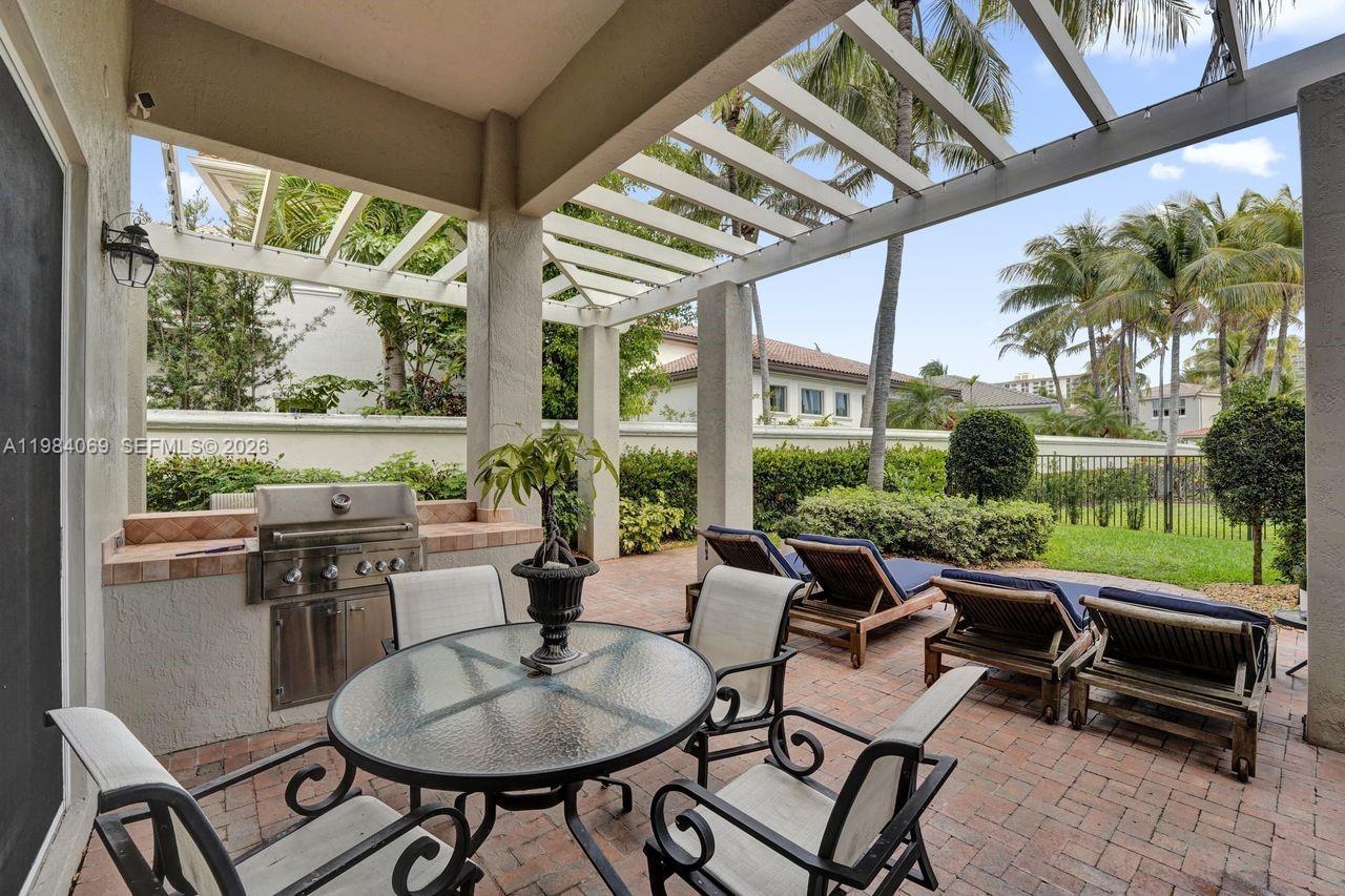 899 Spinnaker Dr W, Hollywood FL 33019 photo 5