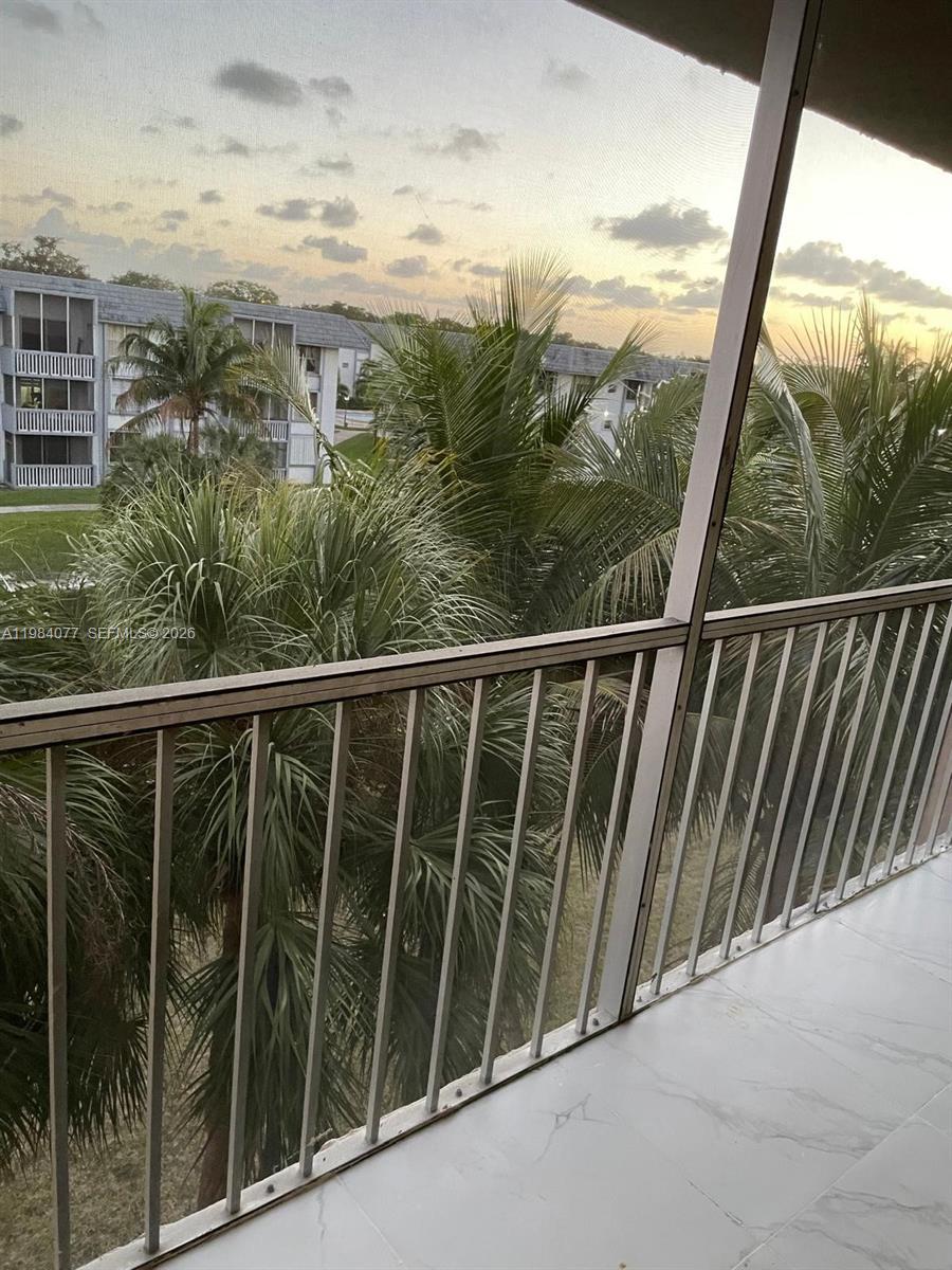17000 NW 67th Ave # 437, Hialeah FL 33015 photo 4