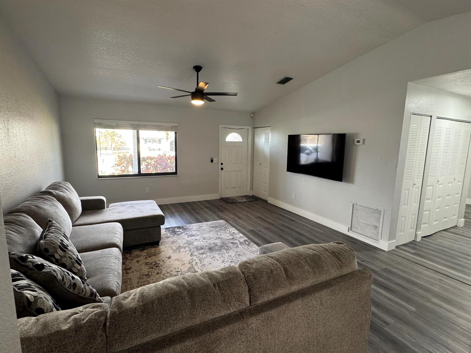 2774 SE Brevard Avenue, Port St. Lucie FL 34952 photo 3