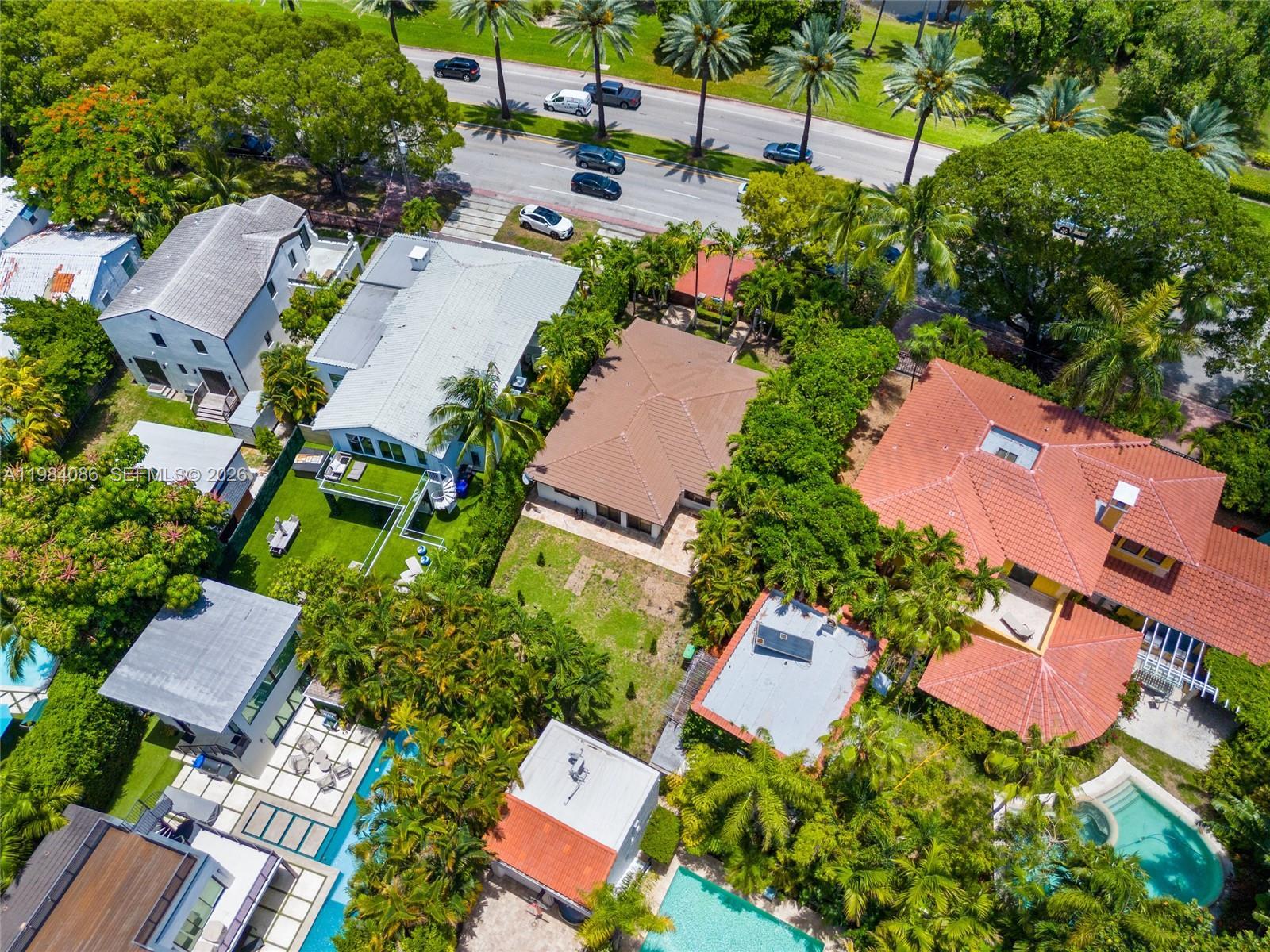 2054 Alton Rd, Miami Beach FL 33140 photo 3