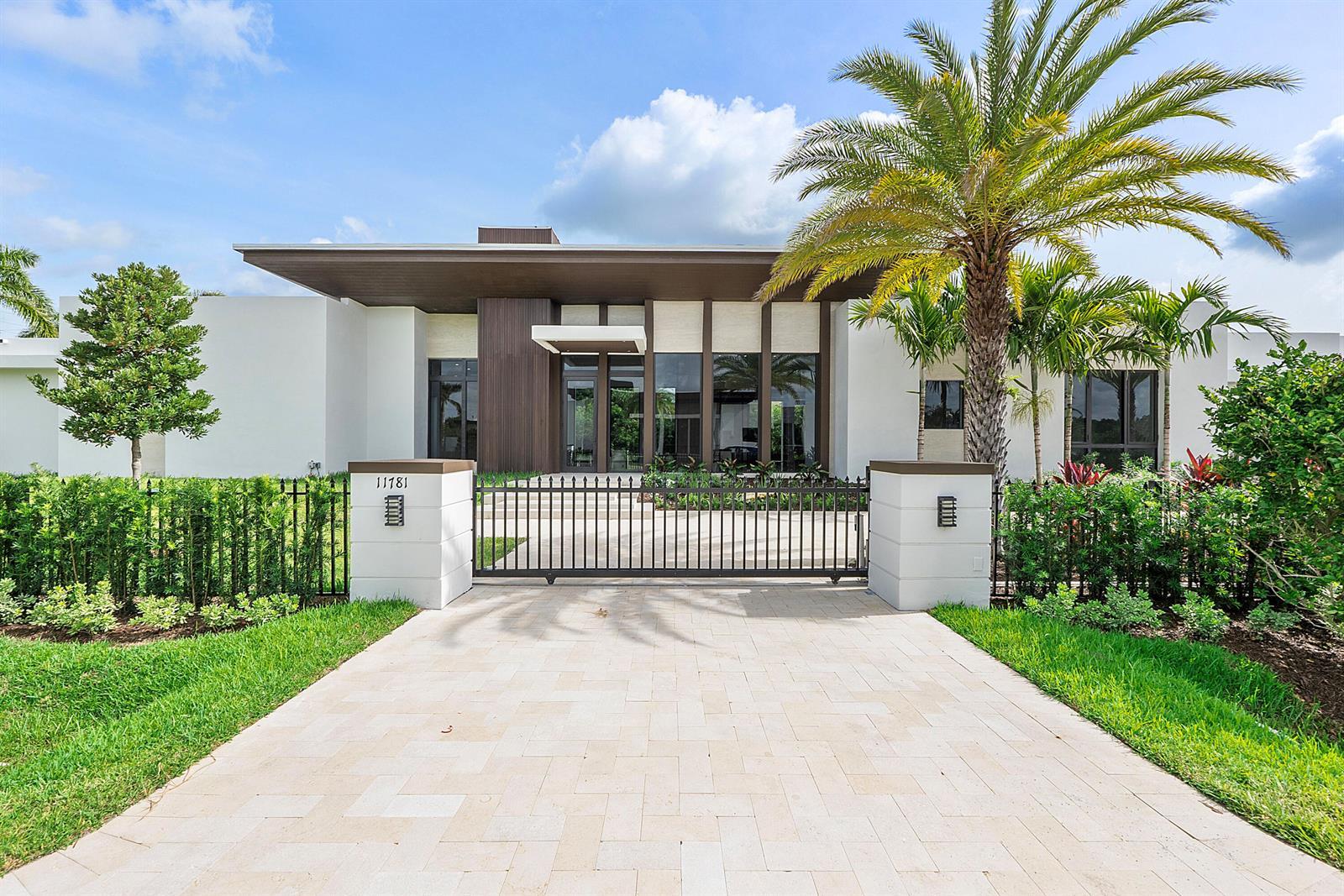 11781 NW 15th Street, Plantation FL 33323