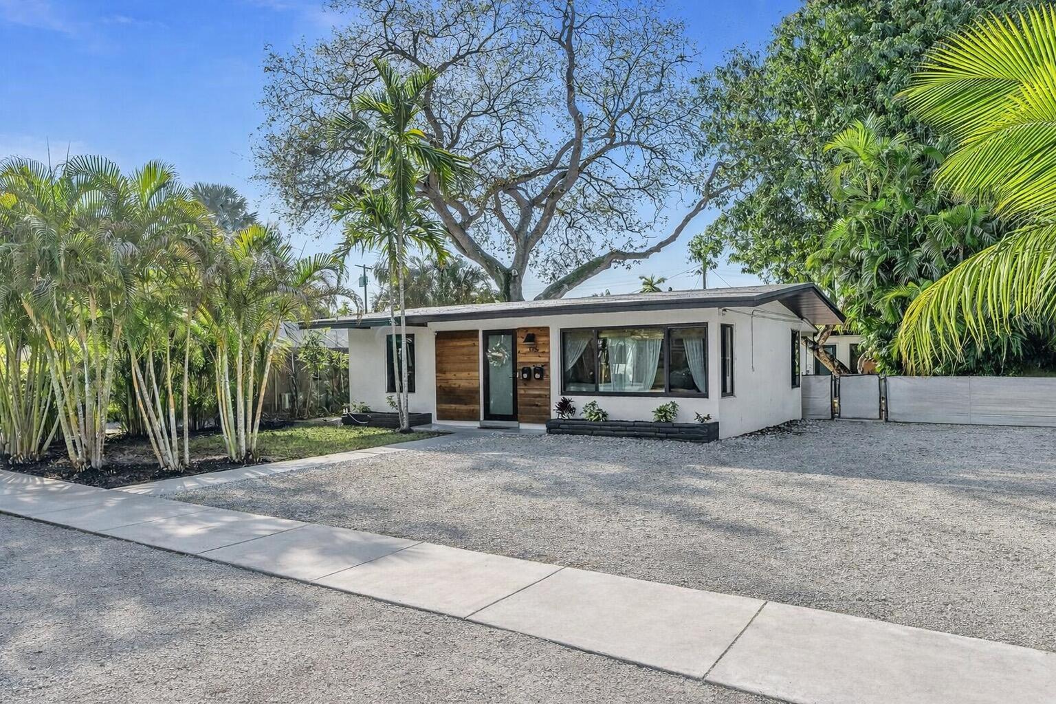 316 SW 21 Street, Fort Lauderdale FL 33315 photo 2