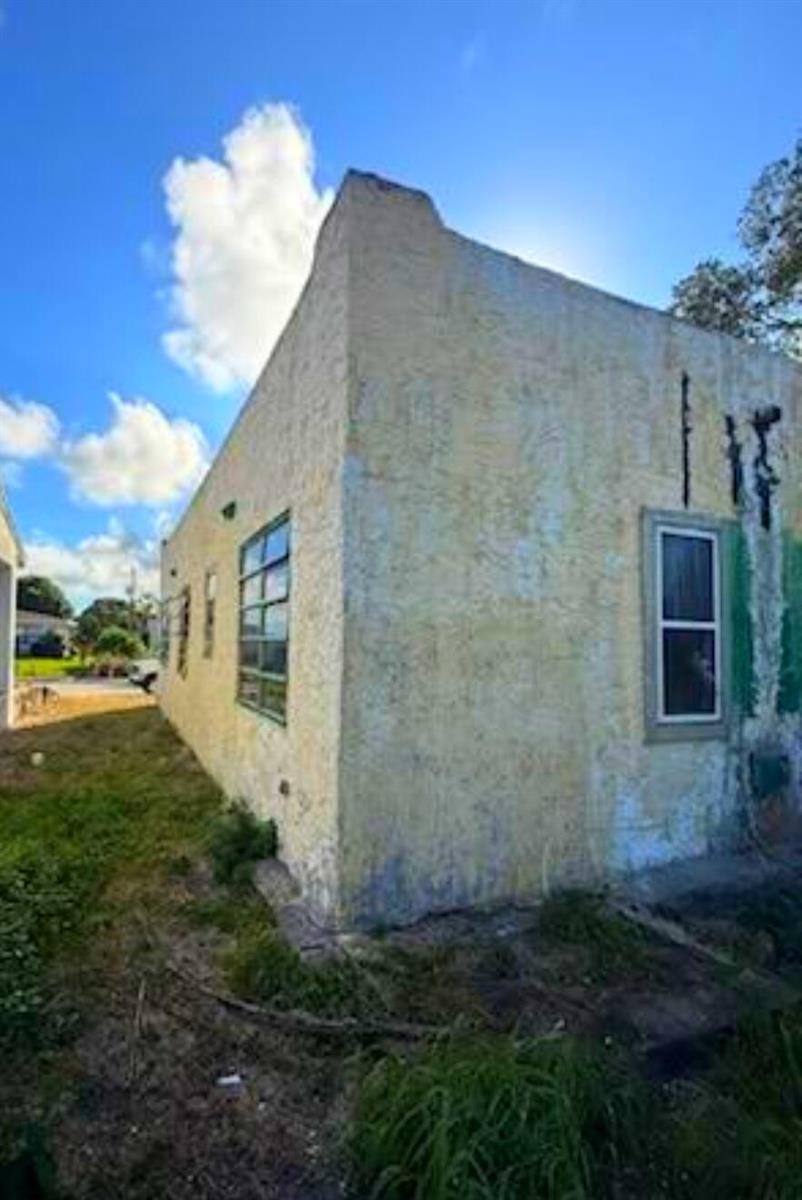 1150 W 25th Street, Riviera Beach FL 33404 photo 4