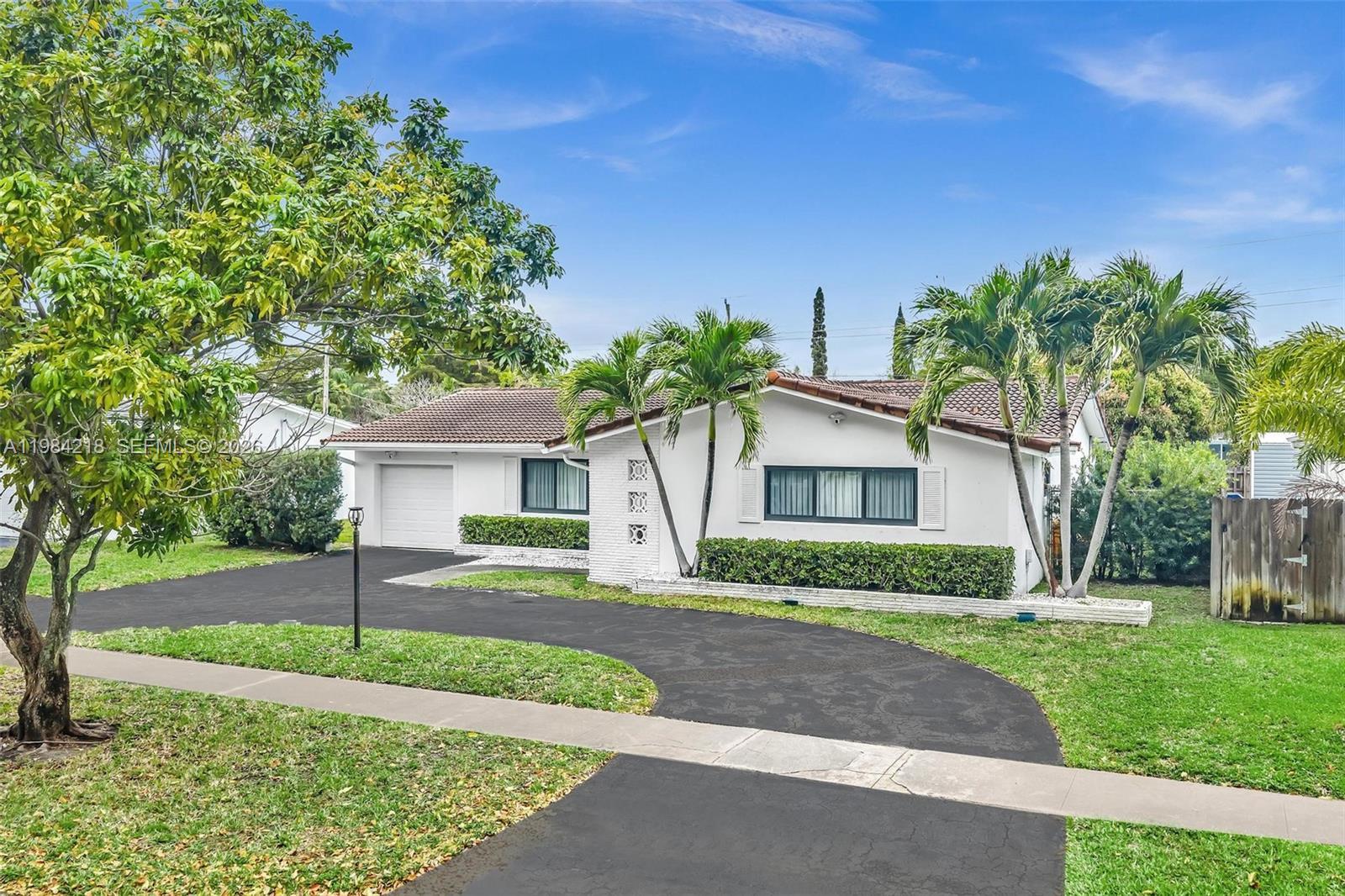3909 Adams St, Hollywood FL 33021