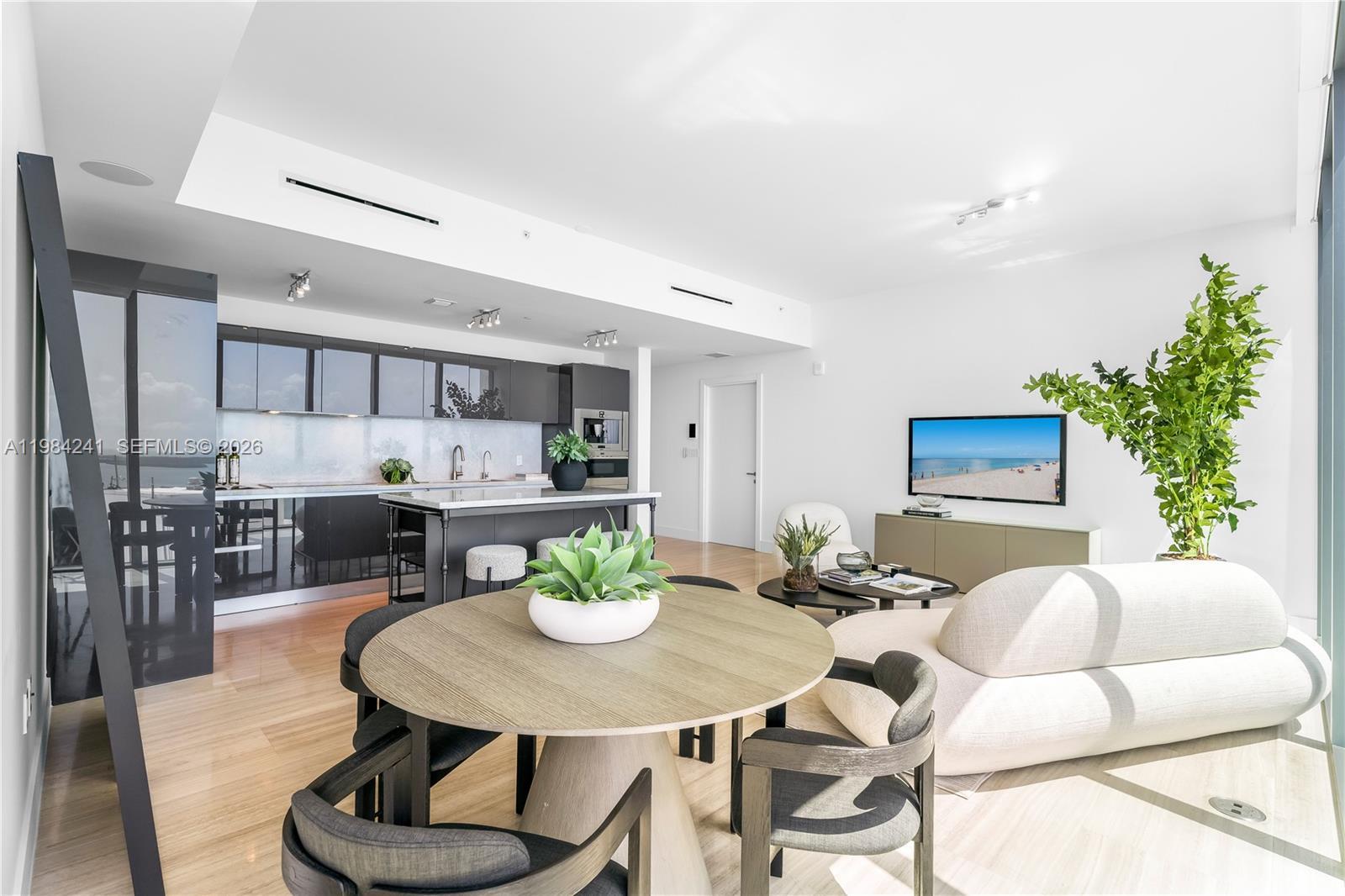 1451 Brickell Ave # 2703, Miami FL 33131 photo 5