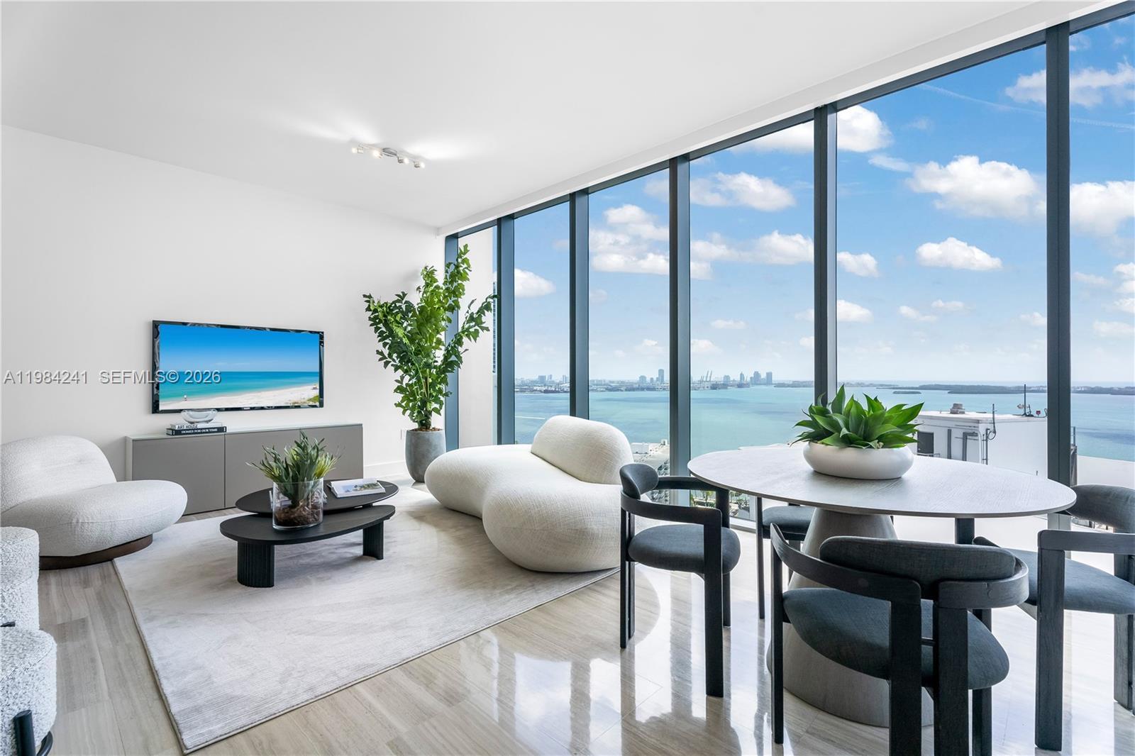 1451 Brickell Ave # 2703, Miami FL 33131 photo 4