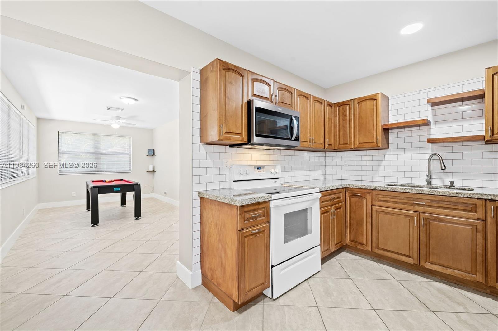 864 NW 16th Ter, Fort Lauderdale FL 33311 photo 5