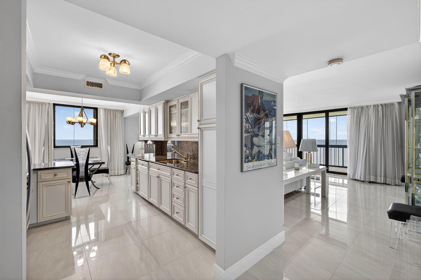 5380 N Ocean Drive # 12e, Singer Island FL 33404