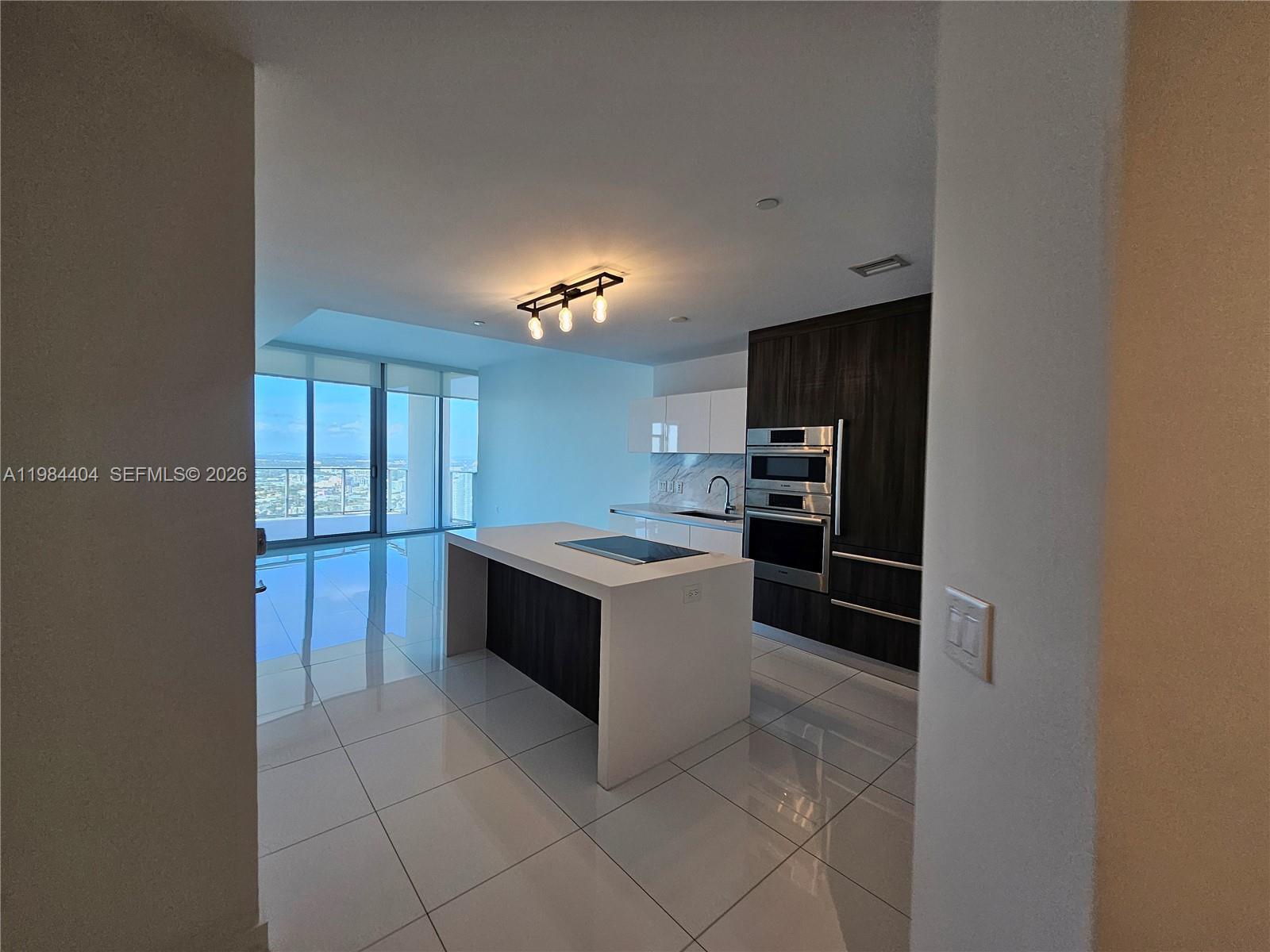 851 NE 1st Ave # 4000, Miami FL 33132 photo 2