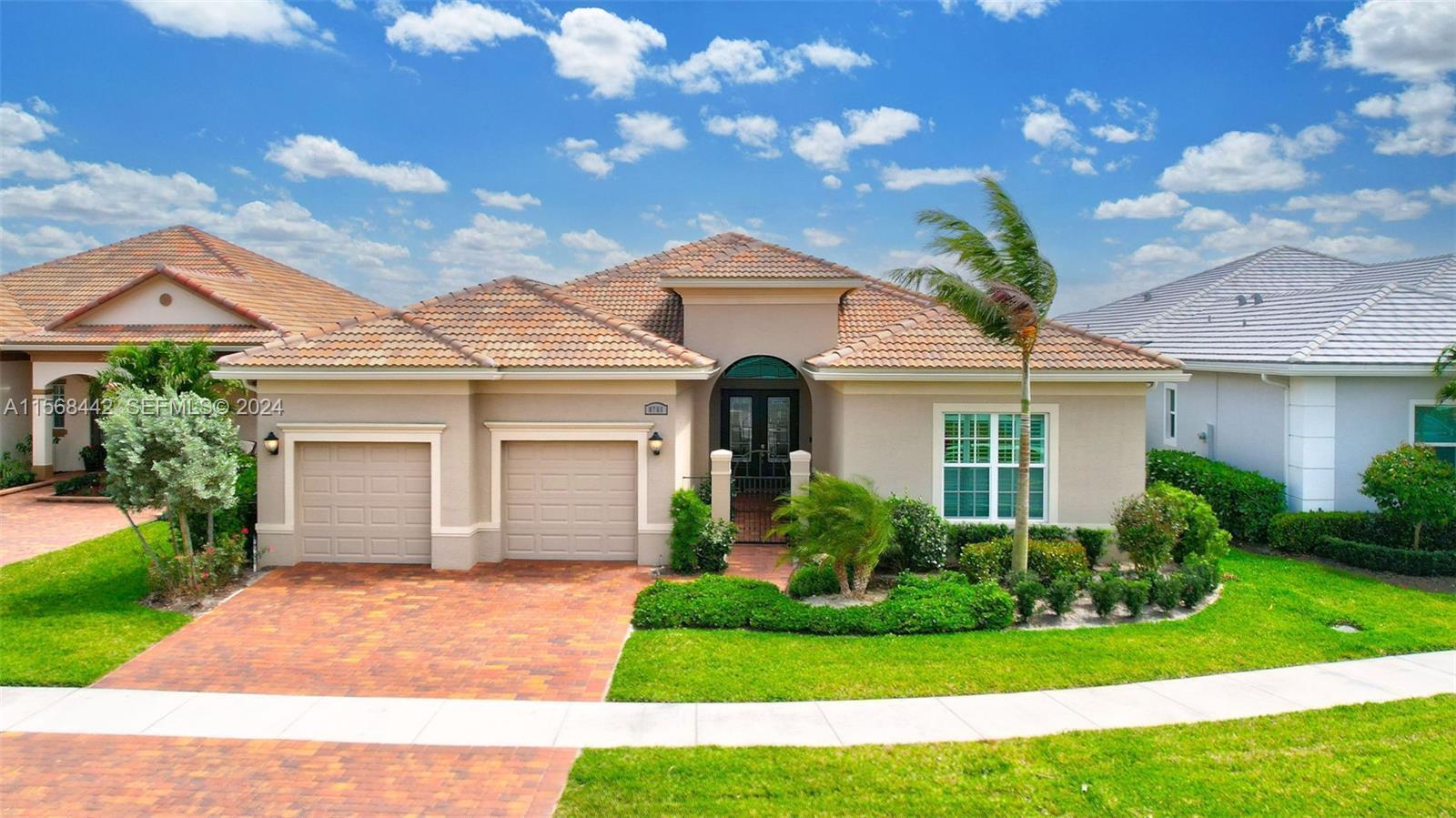 8765 SW Flutto Way, Port St. Lucie FL 34987