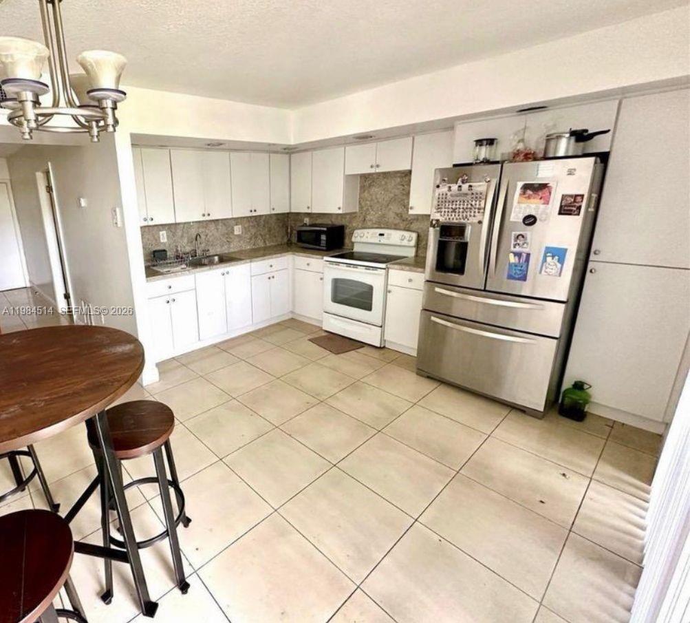 8650 SW 133rd Ave Rd # 314, Miami FL 33183