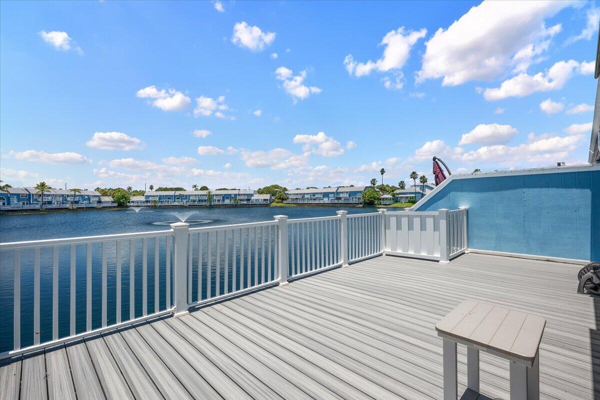 621 Ocean Dunes Circle, Jupiter FL 33477 photo 3
