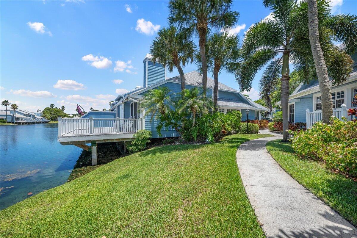 621 Ocean Dunes Circle, Jupiter FL 33477