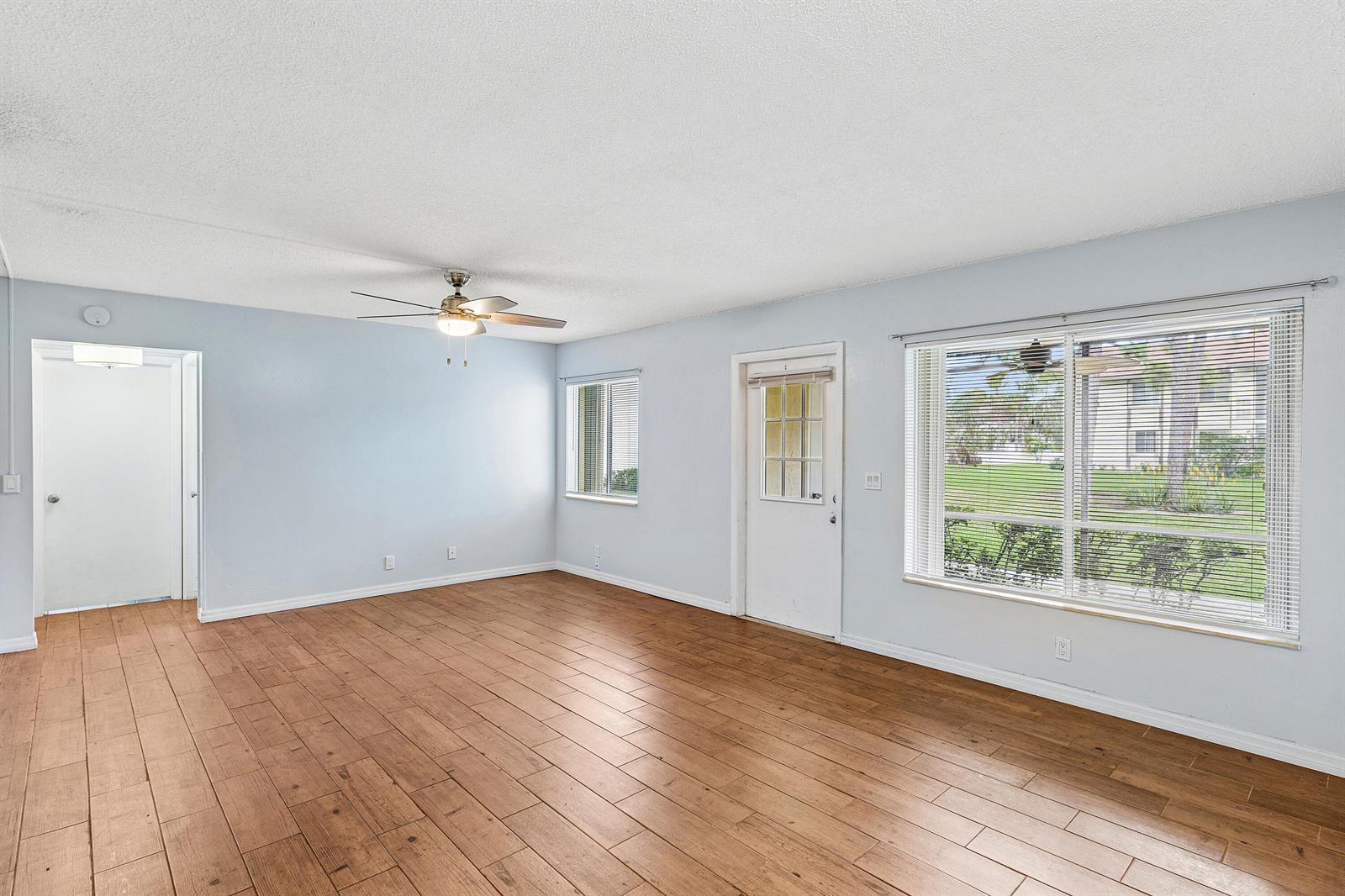 3560 Pine Tree Court # 1, FL 33463 photo 5