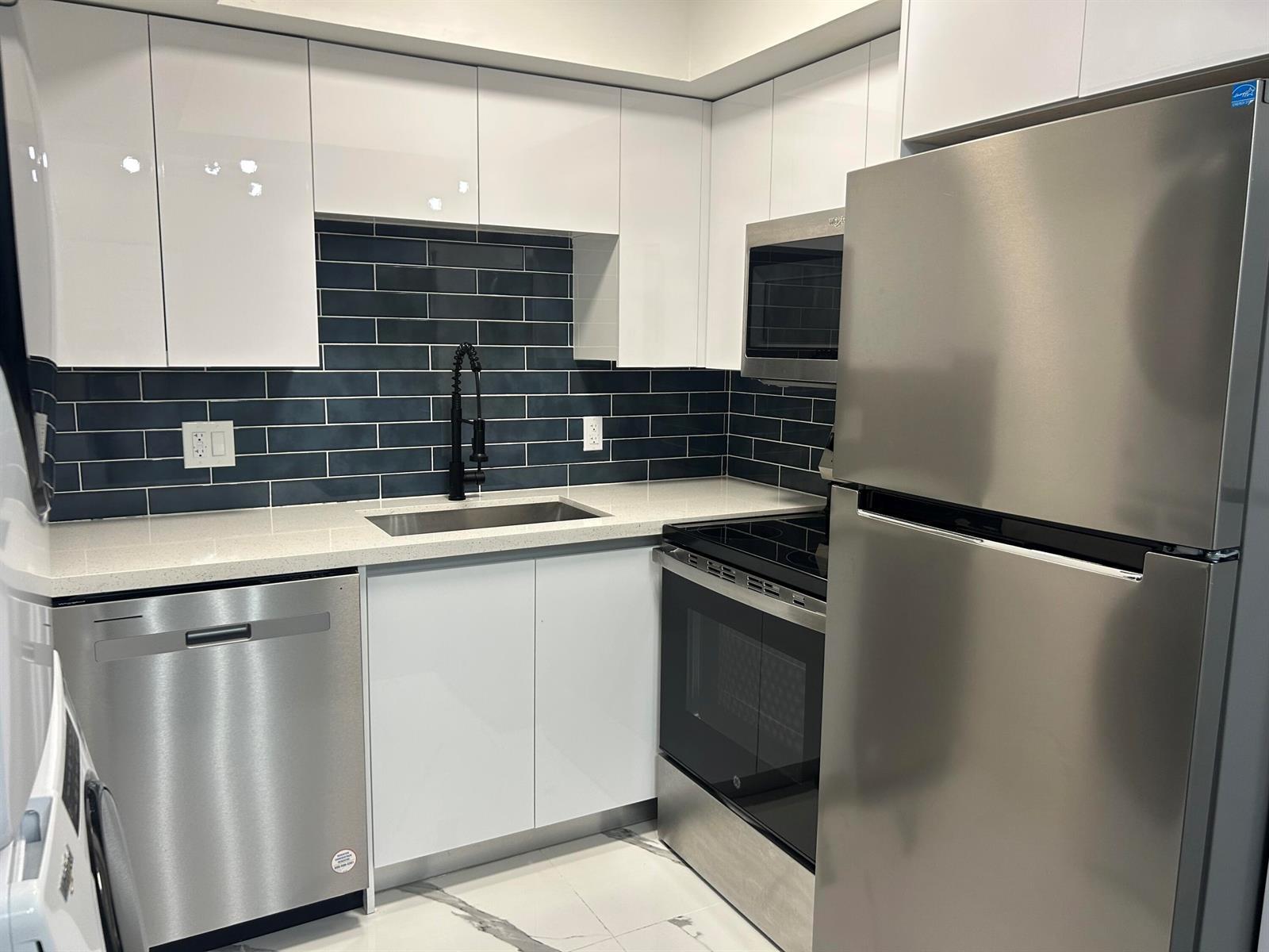 3264 NW 84th Avenue # F630, Sunrise FL 33351