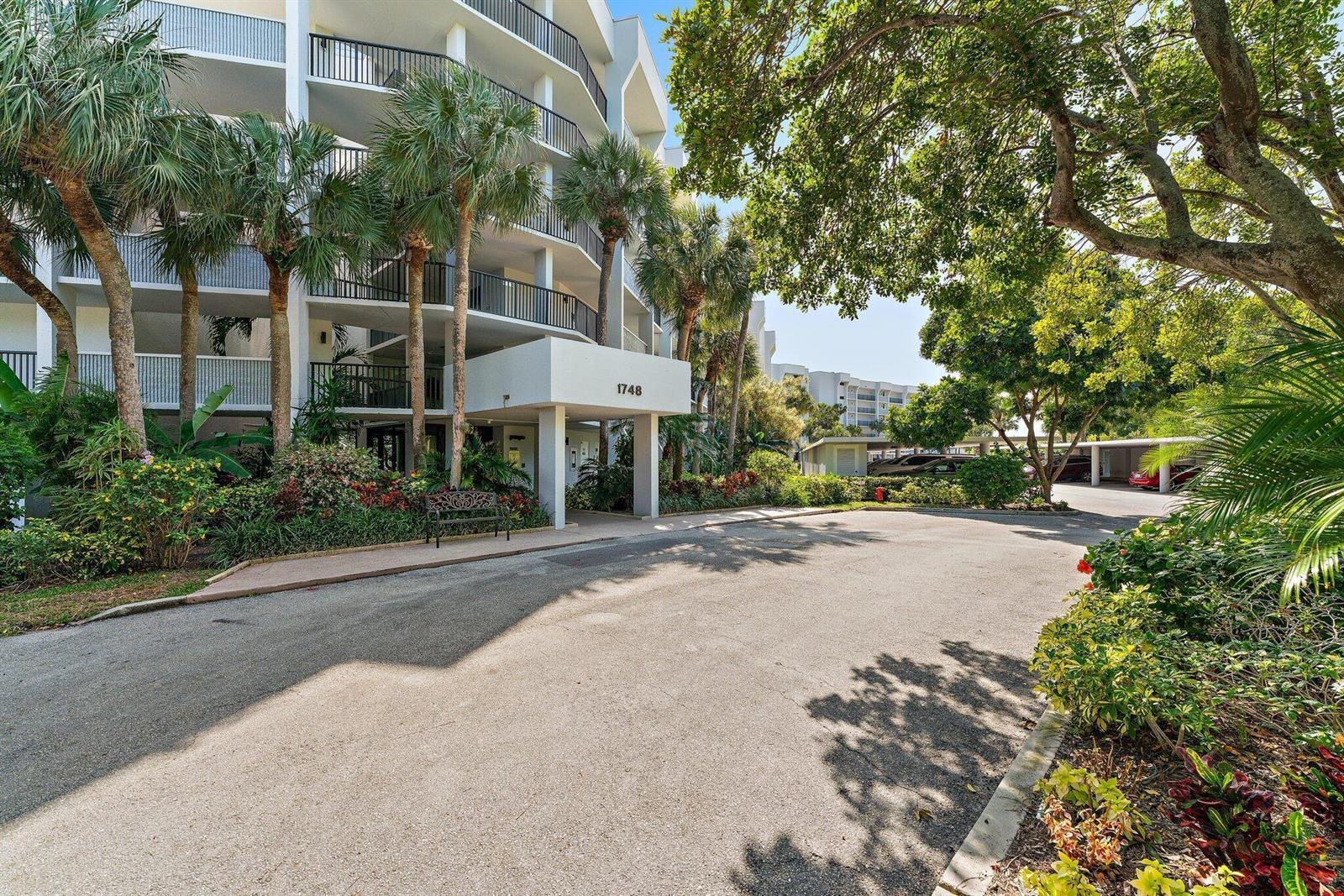 1748 Jupiter Cove Drive # 420, Jupiter FL 33469 photo 3