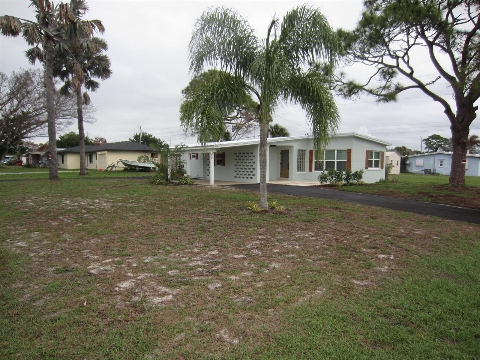 101 E Arbor Avenue, Port St. Lucie FL 34952