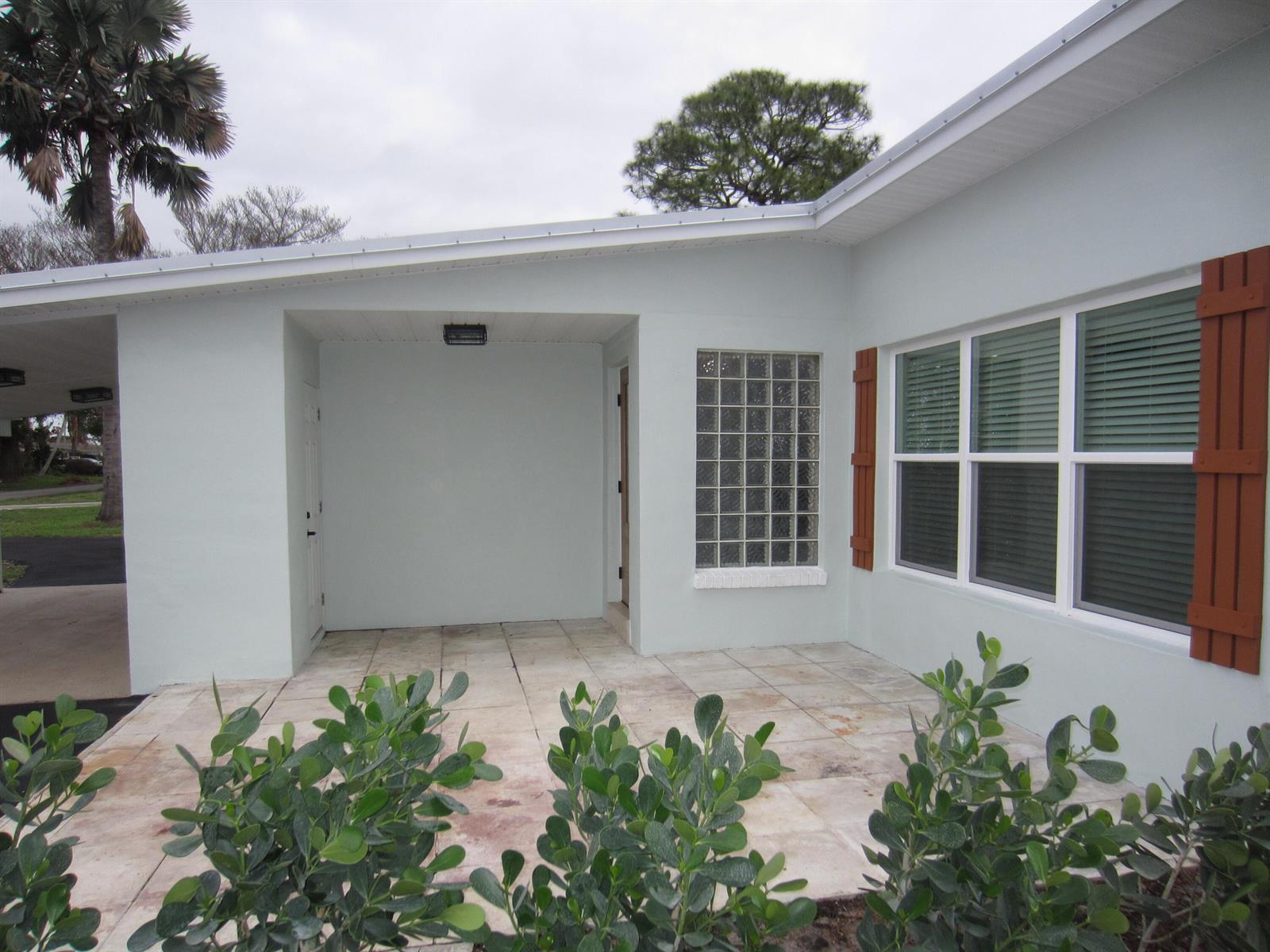 101 E Arbor Avenue, Port St. Lucie FL 34952 photo 5