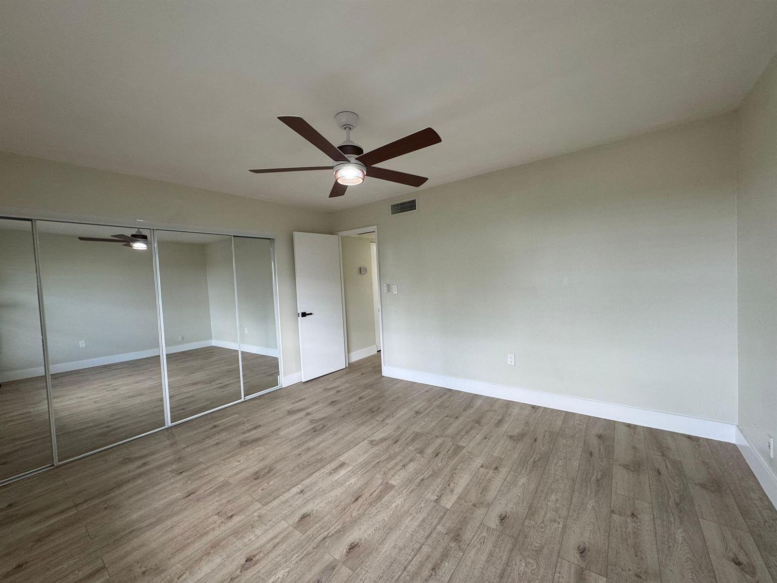 809 W Oakland Park Boulevard # J10, Wilton Manors FL 33311 photo 2