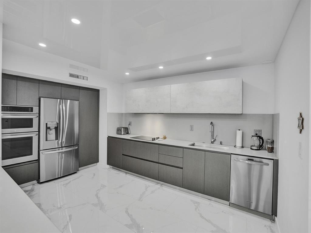 2500 Parkview Drive # 1112, Hallandale Beach FL 33009 photo 3