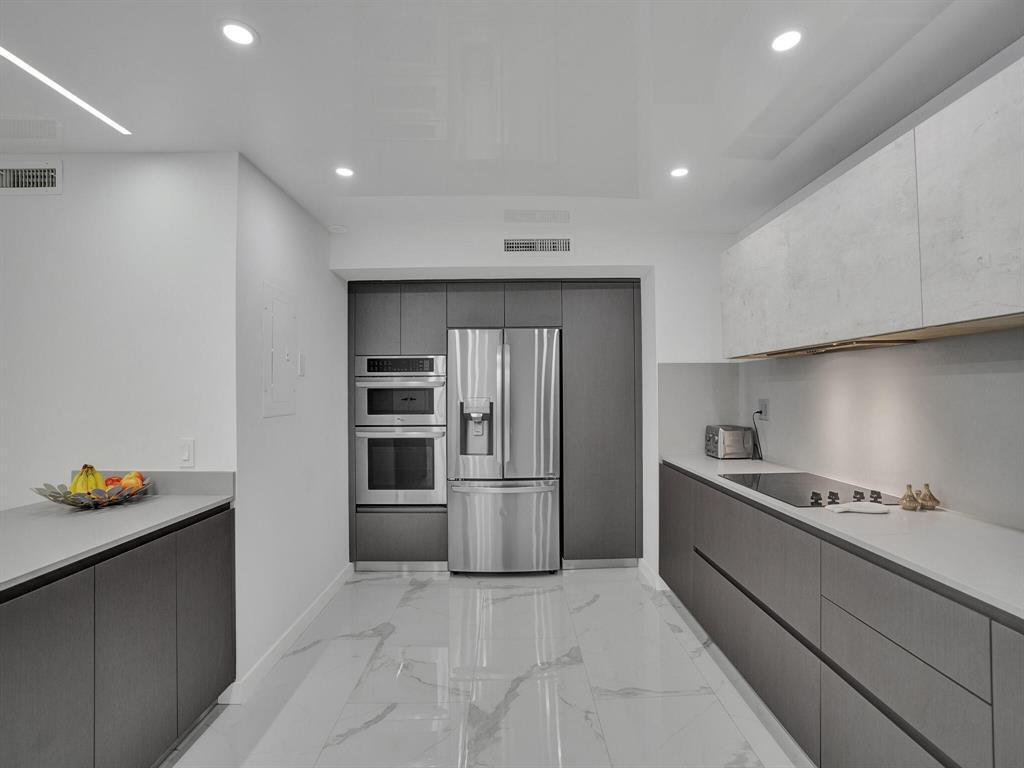 2500 Parkview Drive # 1112, Hallandale Beach FL 33009 photo 4