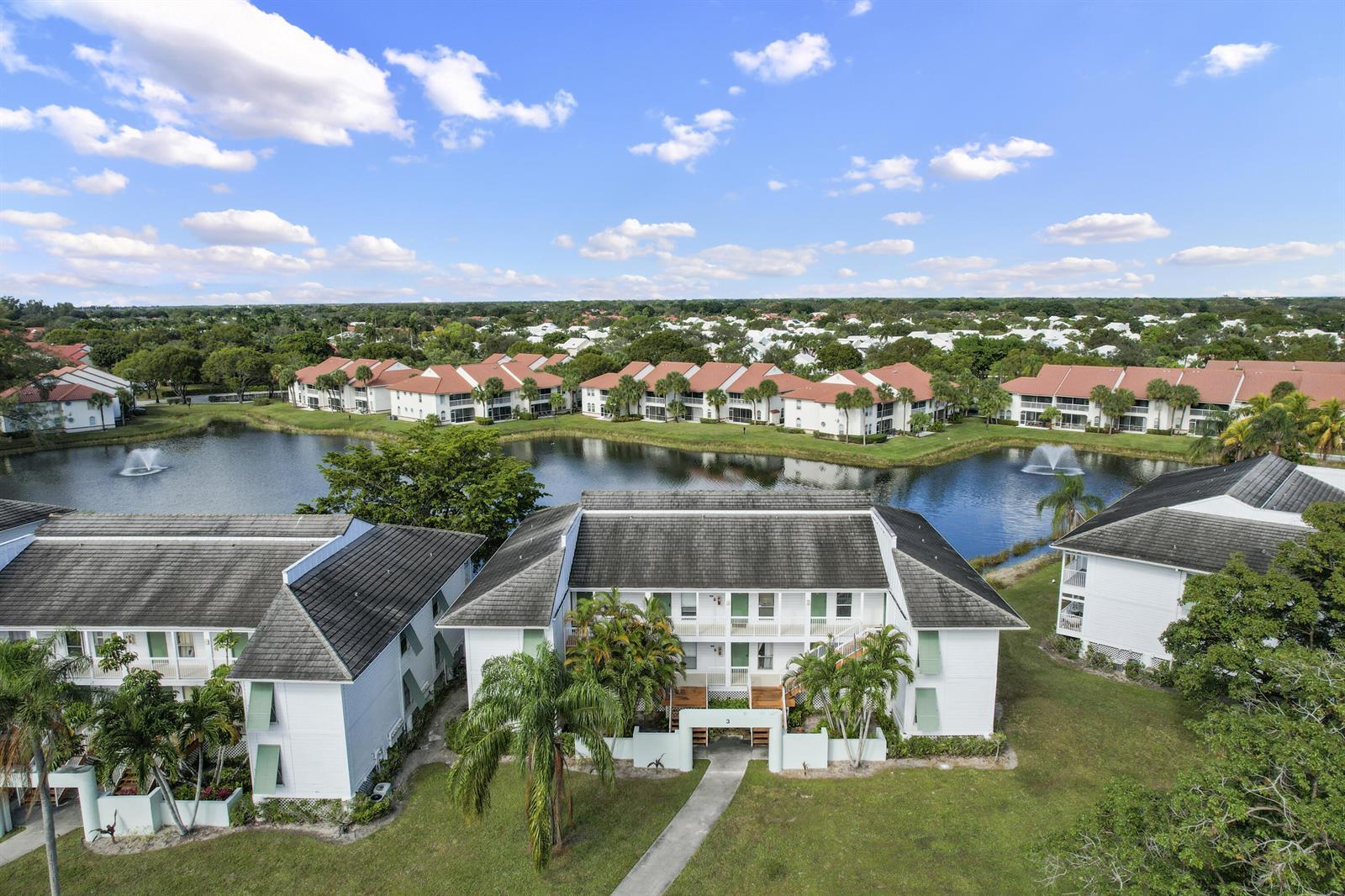 179 Cypress Point Drive # 179, Palm Beach Gardens FL 33418 photo 2