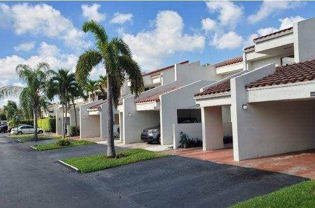 6667 Racquet Club Drive # 182, Lauderhill FL 33319