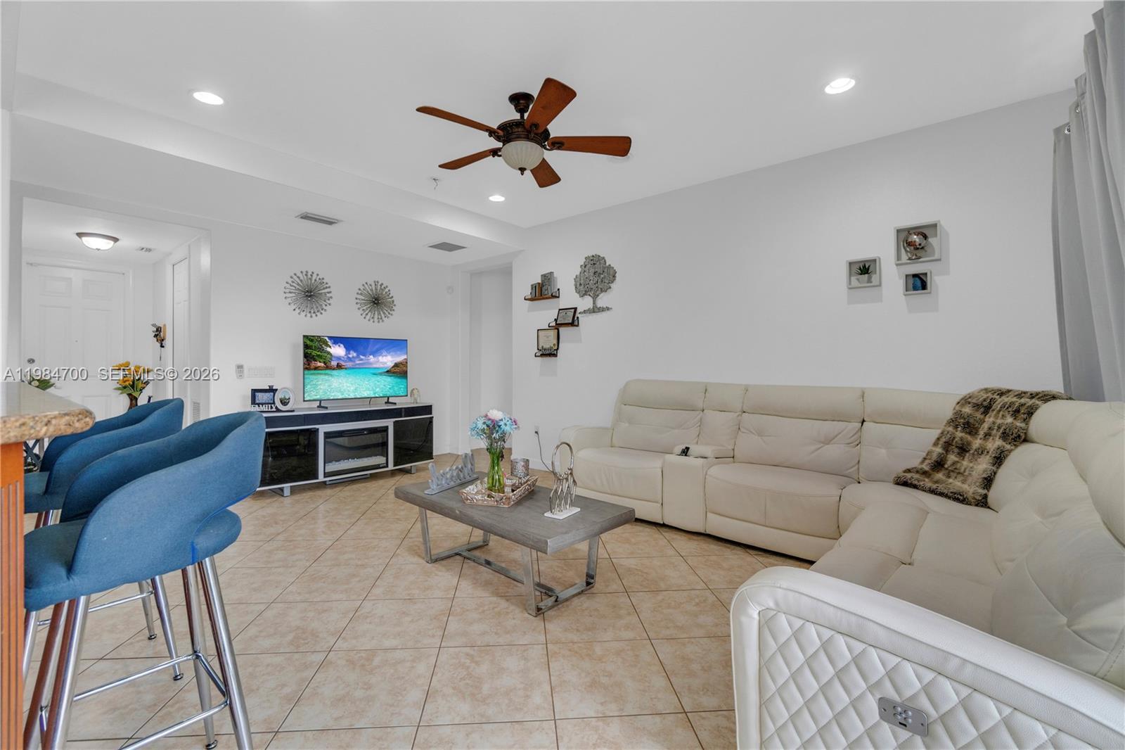 8200 NW 128th Ln # 40B, Parkland FL 33076 photo 3