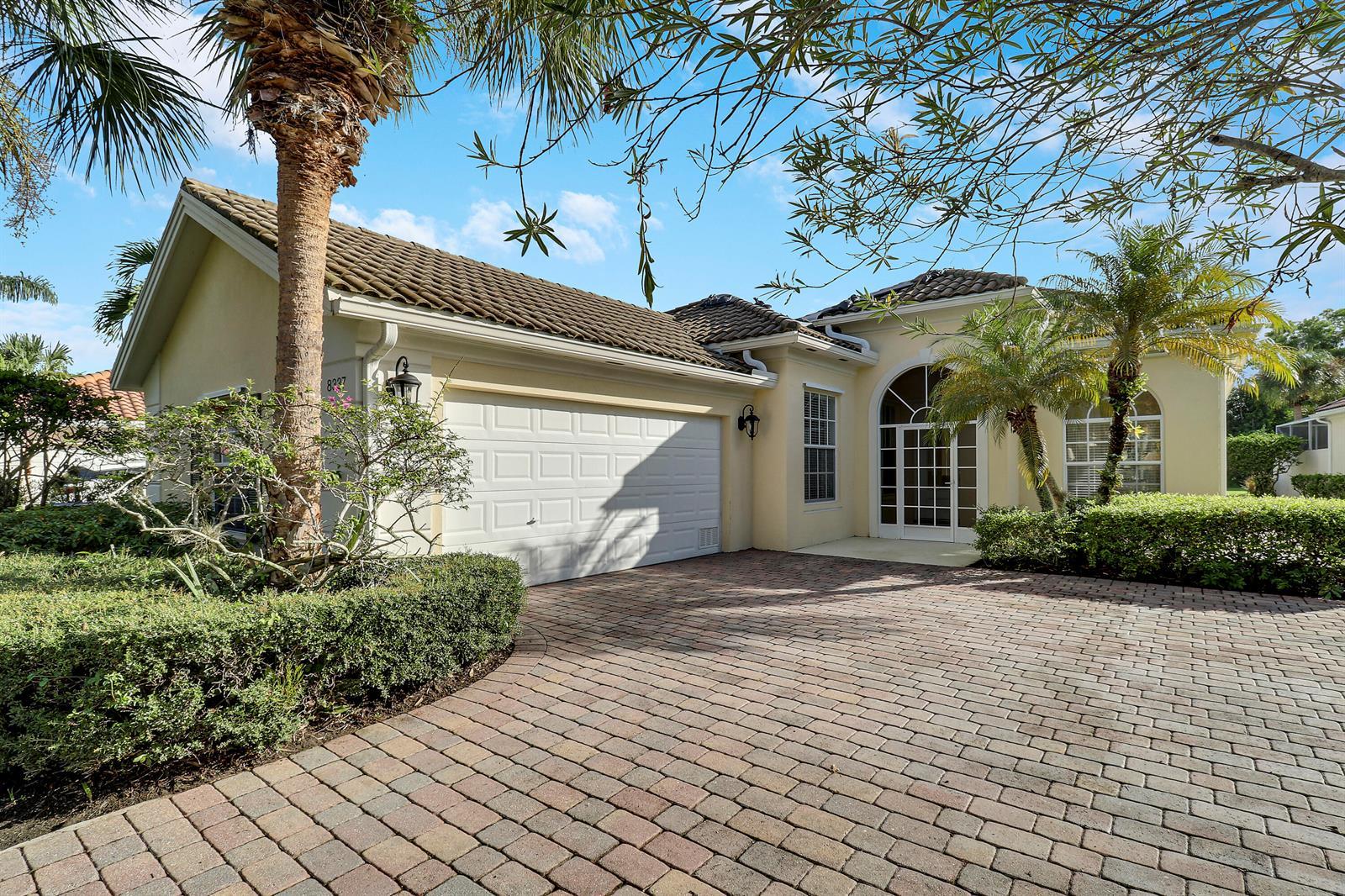 8337 SE Angelina Court, Hobe Sound FL 33455