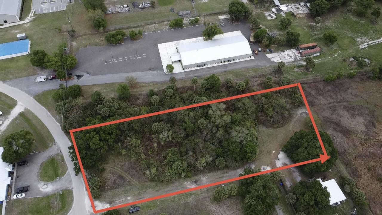 813 SW 2nd Street, Okeechobee FL 34974 photo 2
