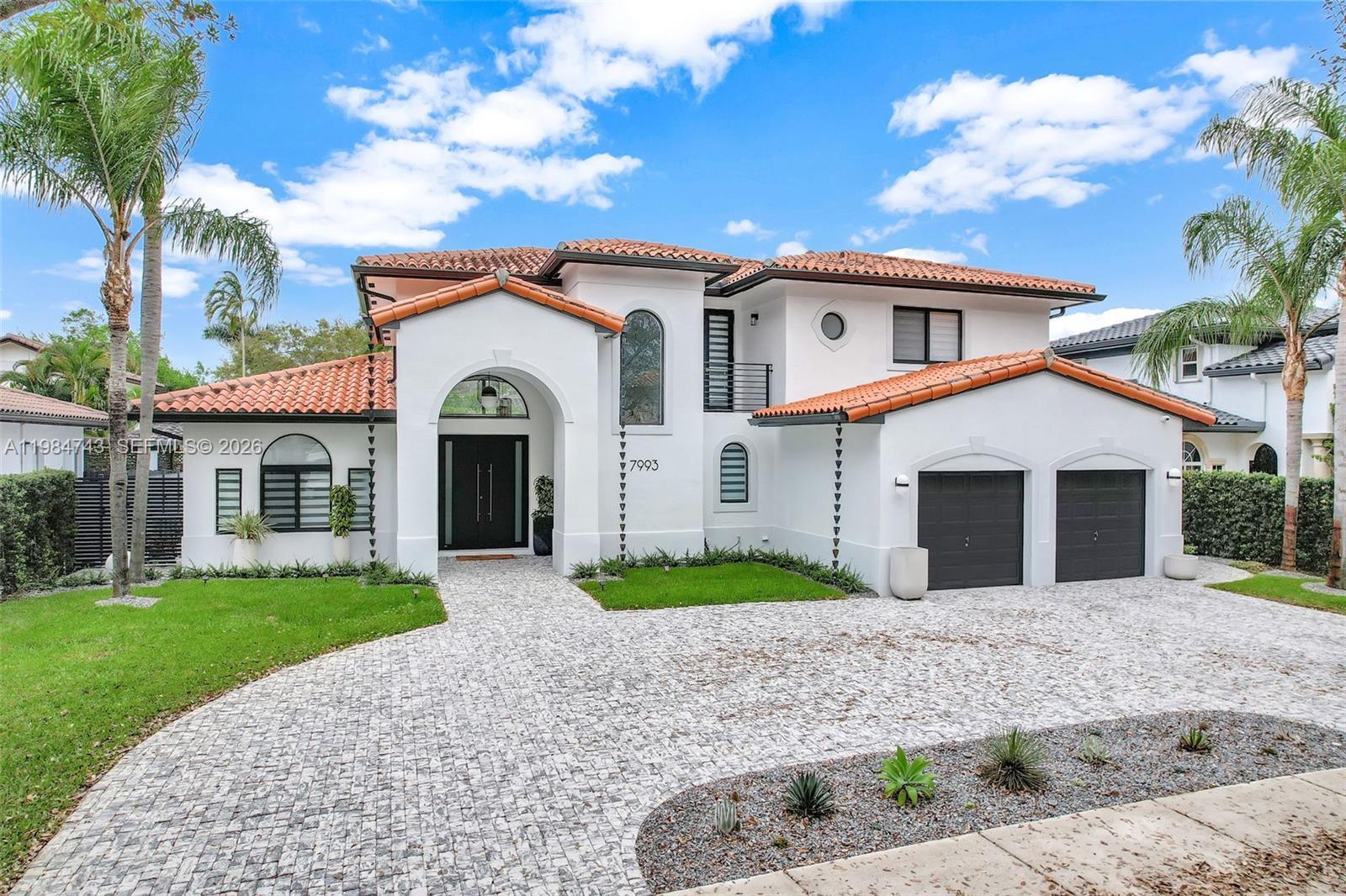 7993 NW 161st Ter, Miami Lakes FL 33016
