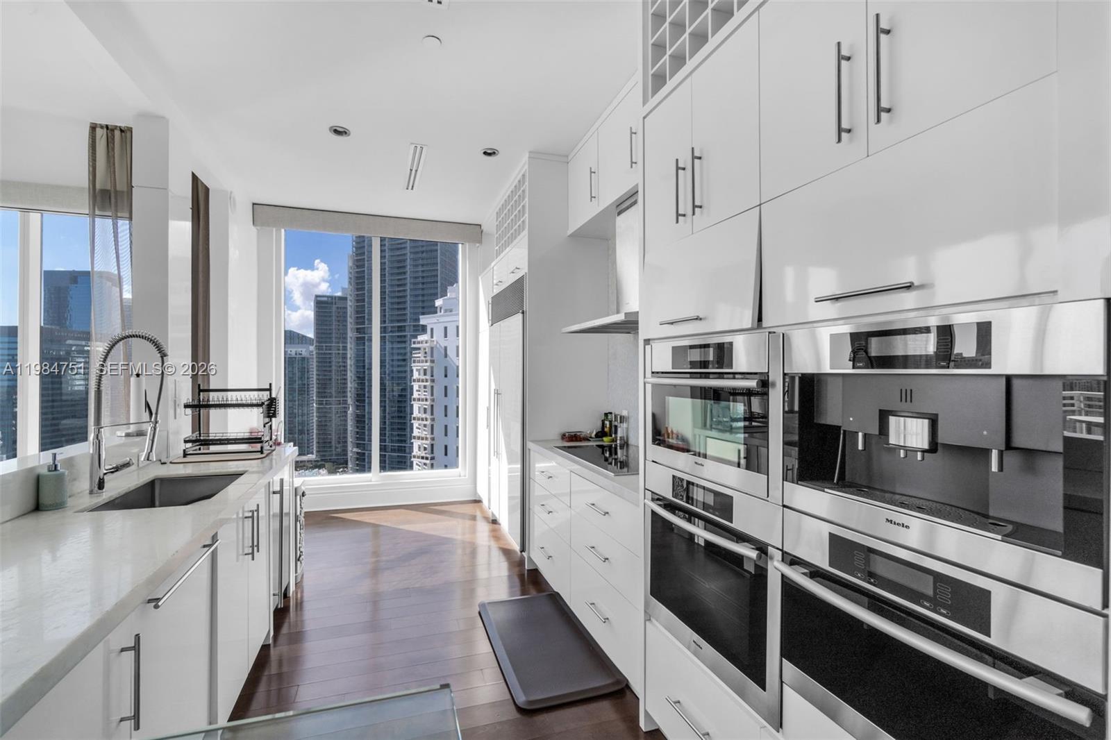 900 Brickell Key Blvd # 2904, Miami FL 33131 photo 3