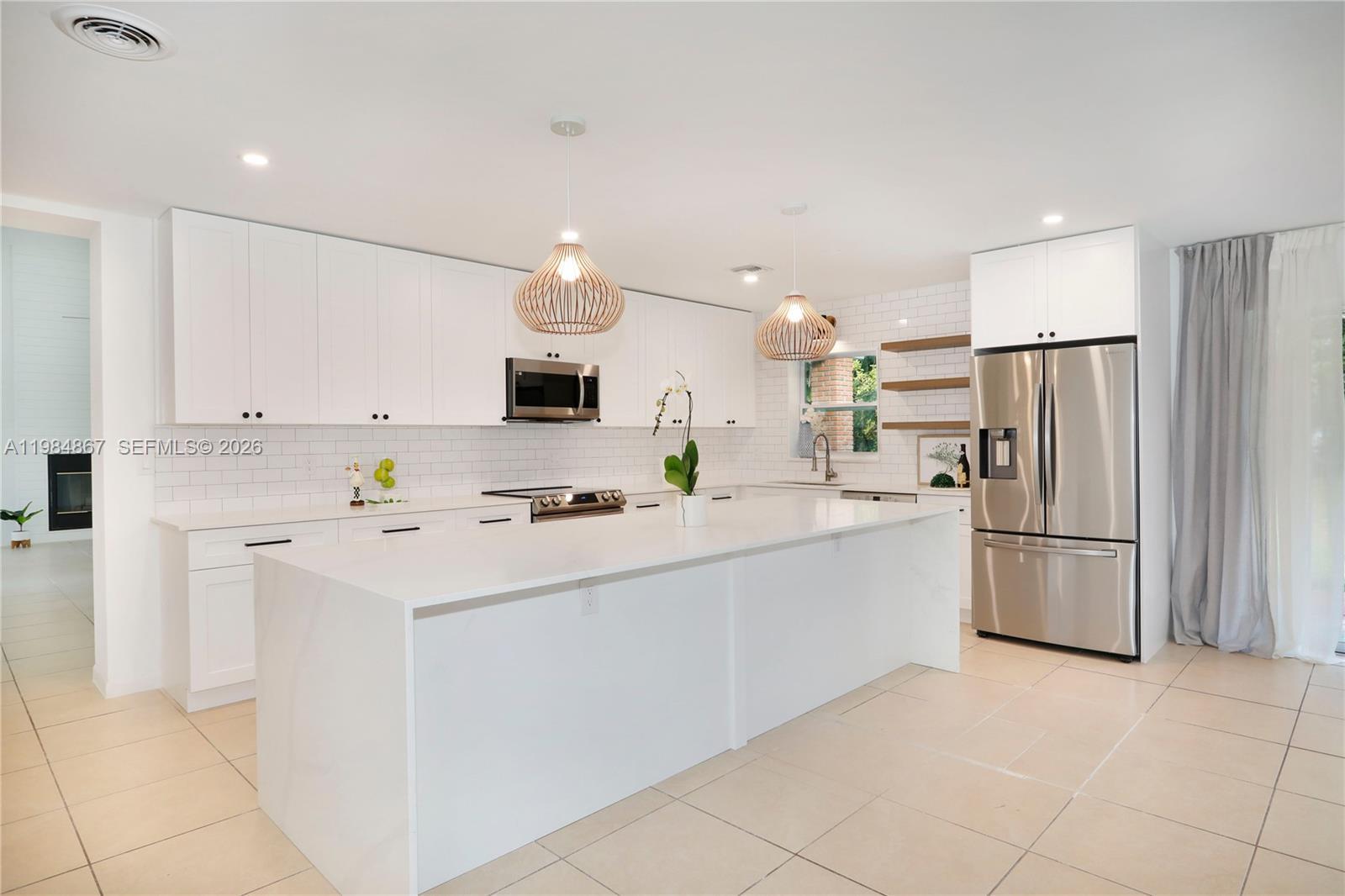 6841 SW 130th Ter, Pinecrest FL 33156 photo 3