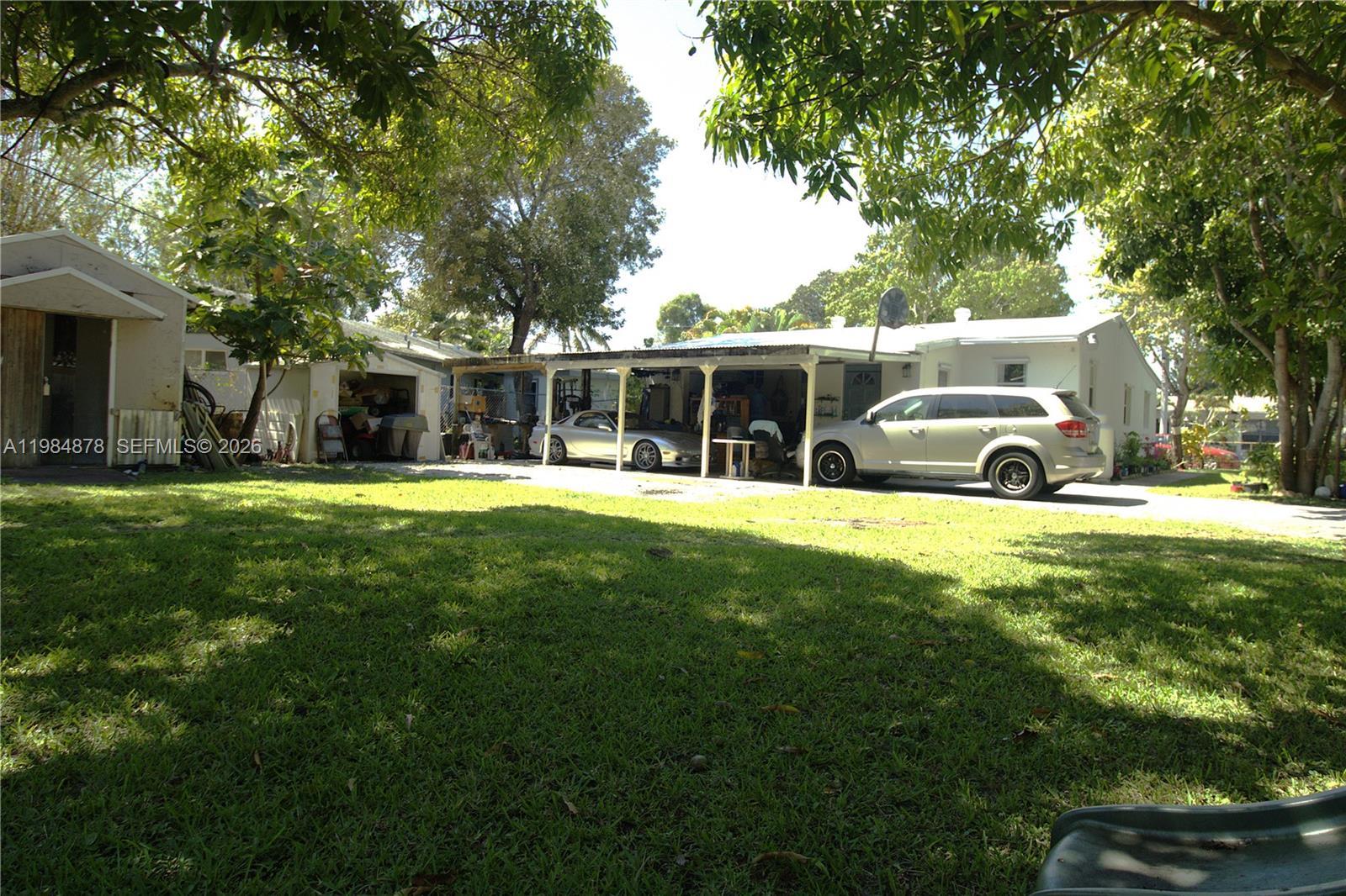 1142 NW 2nd Ave, Fort Lauderdale FL 33311 photo 2