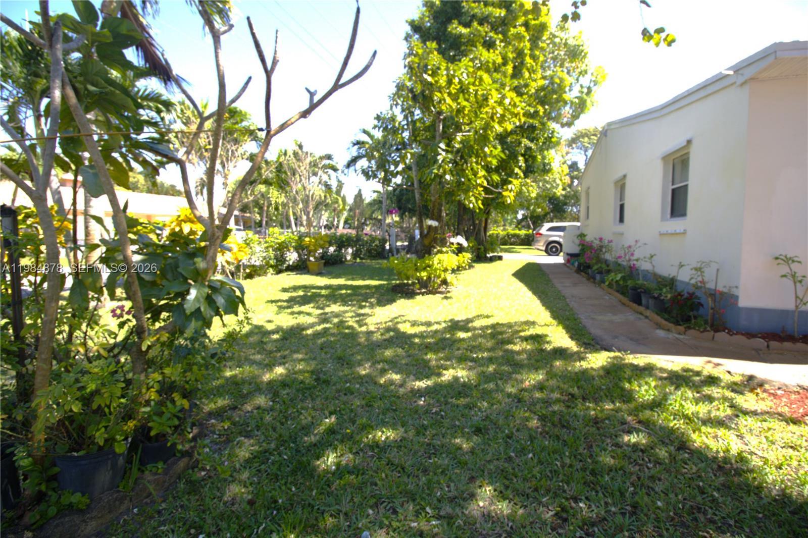1142 NW 2nd Ave, Fort Lauderdale FL 33311 photo 4