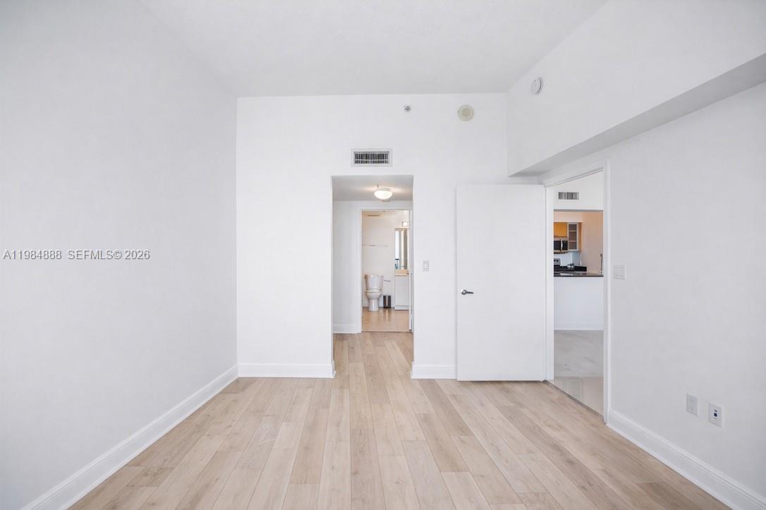 1750 N Bayshore Dr # 3811, Miami FL 33132 photo 4