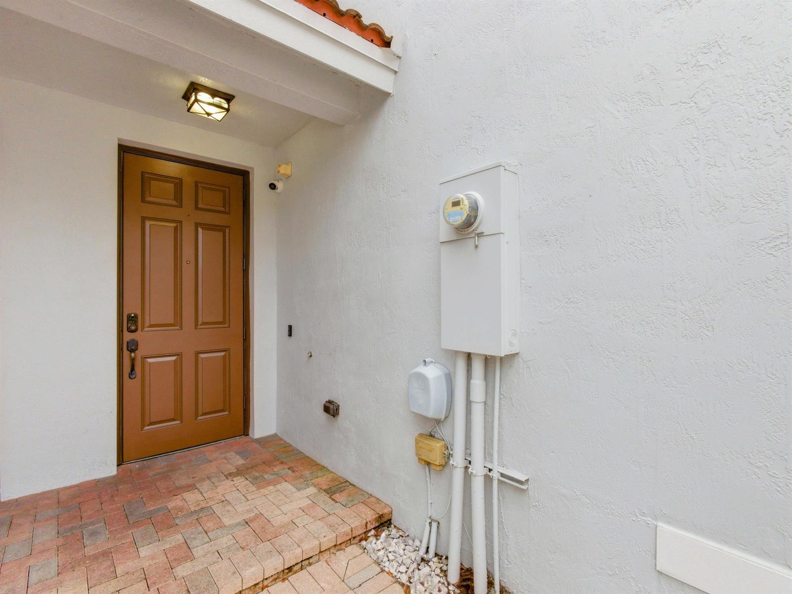 8772 Cypress Walk Court, Tamarac FL 33321 photo 3