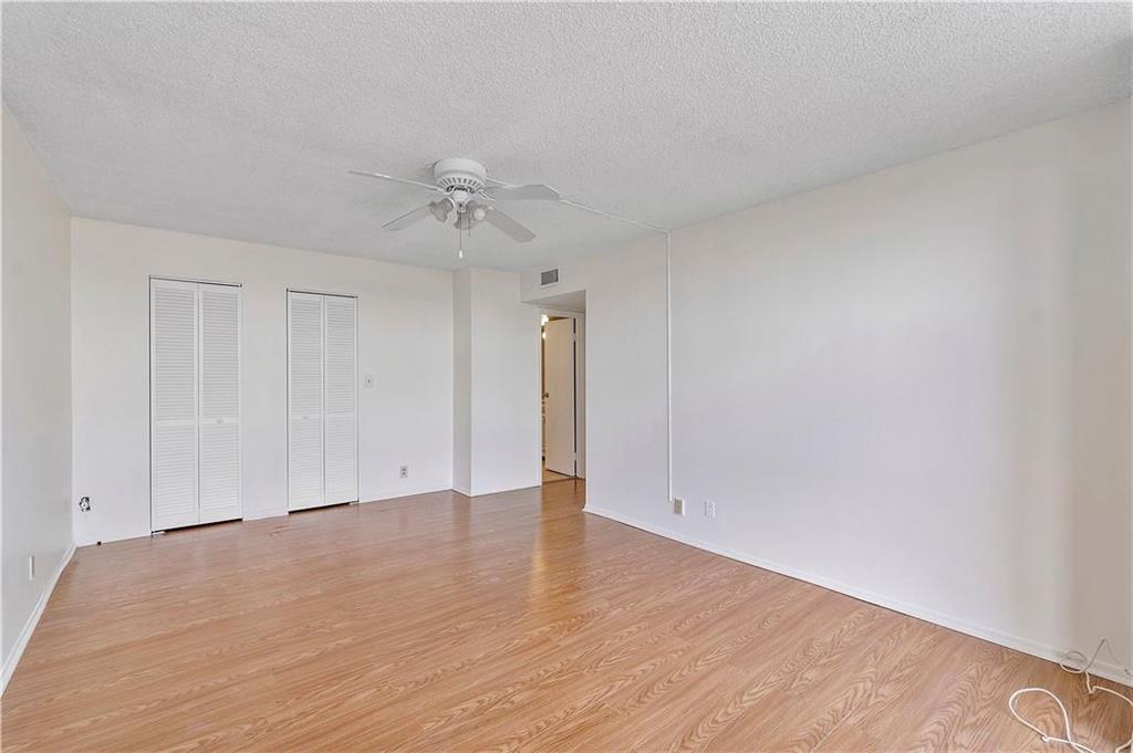 1000 Parkview Drive # 507, Hallandale Beach FL 33009 photo 3