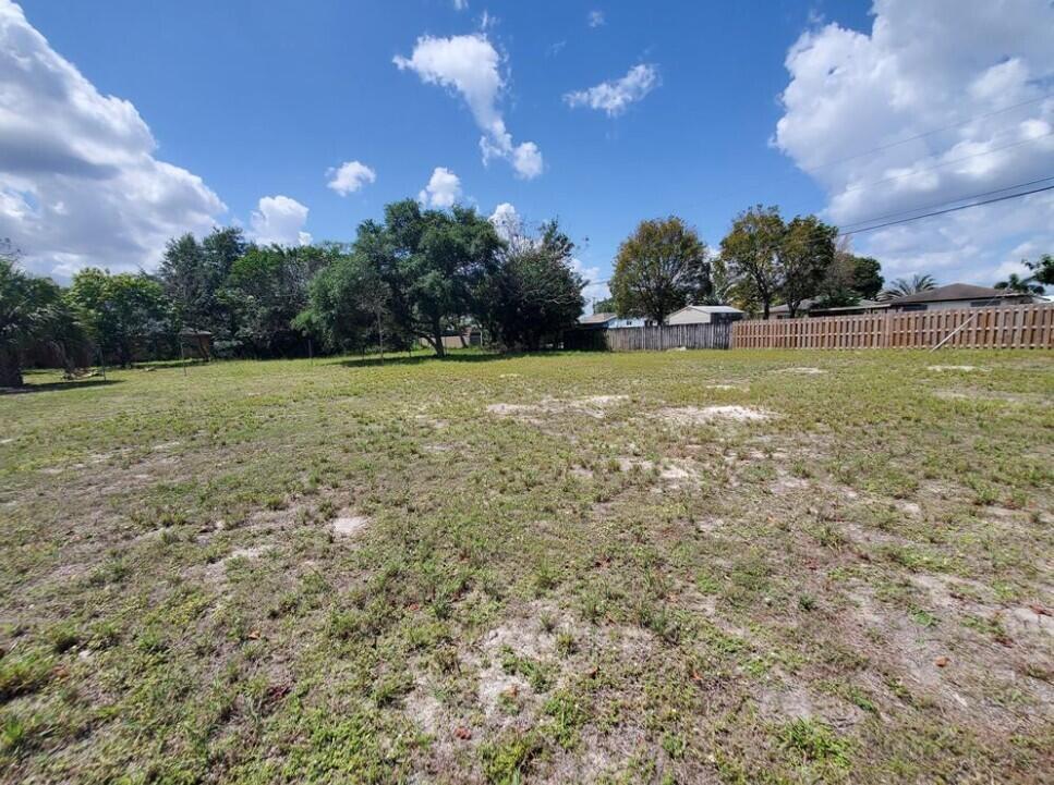_ SW 56th Avenue, Davie FL 33314 photo 2