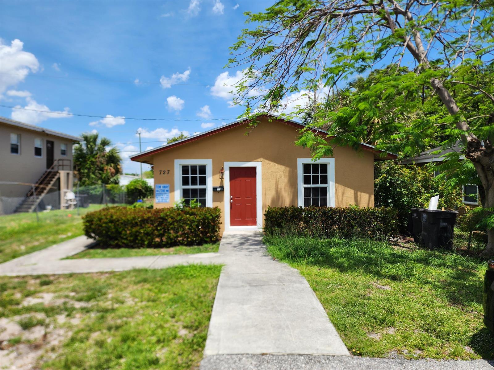 727 22nd Street # B, West Palm Beach FL 33407
