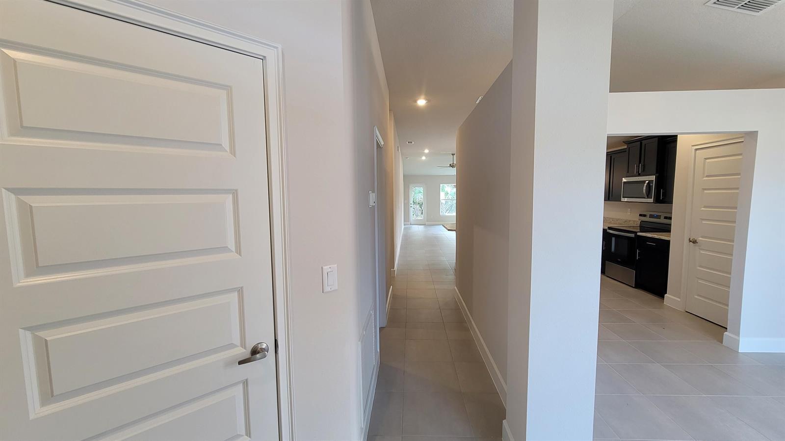 8839 Waterstone Boulevard, Fort Pierce FL 34951 photo 2