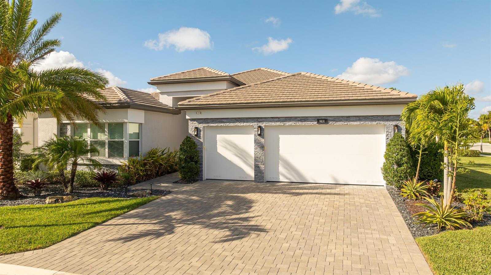 9831 Great Barrier Trail, Boynton Beach FL 33473 photo 2