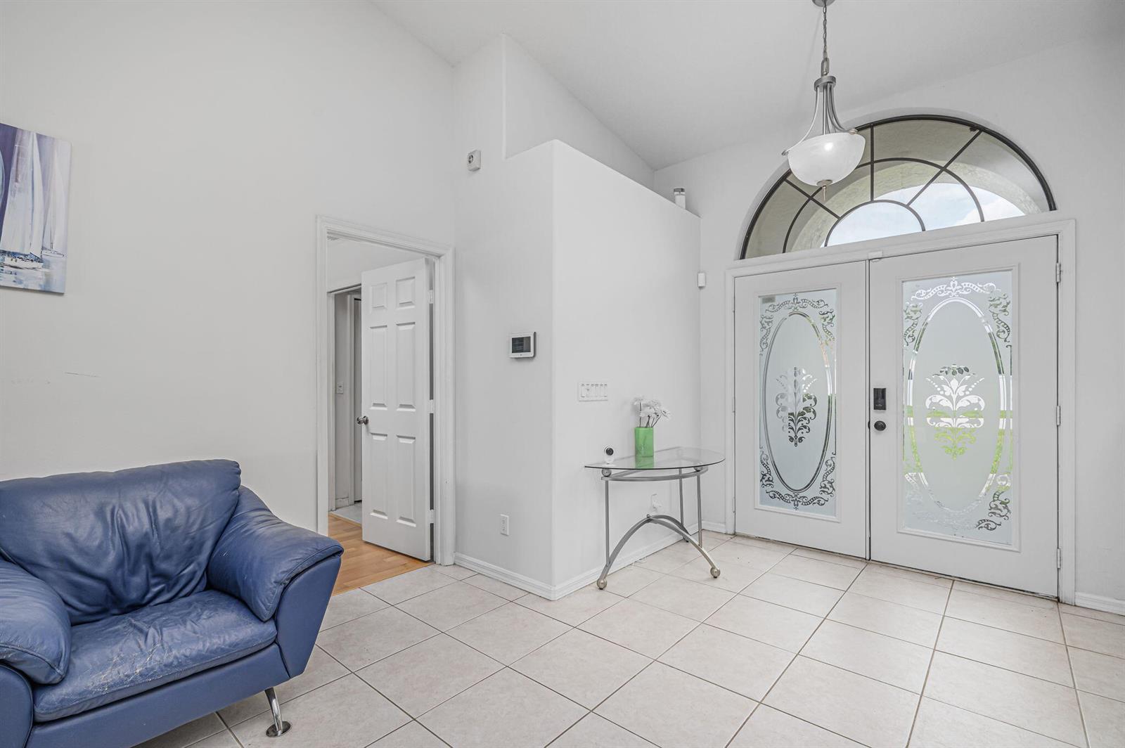 6410 NW Zee Court, Port St. Lucie FL 34986 photo 4