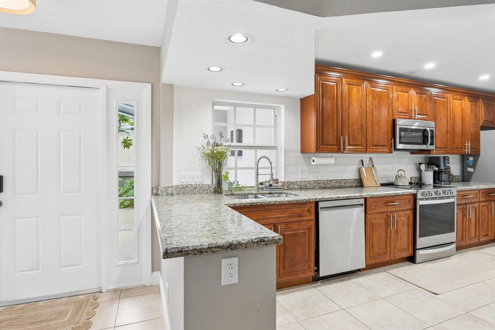 2802 Vision Drive, Palm Beach Gardens FL 33418