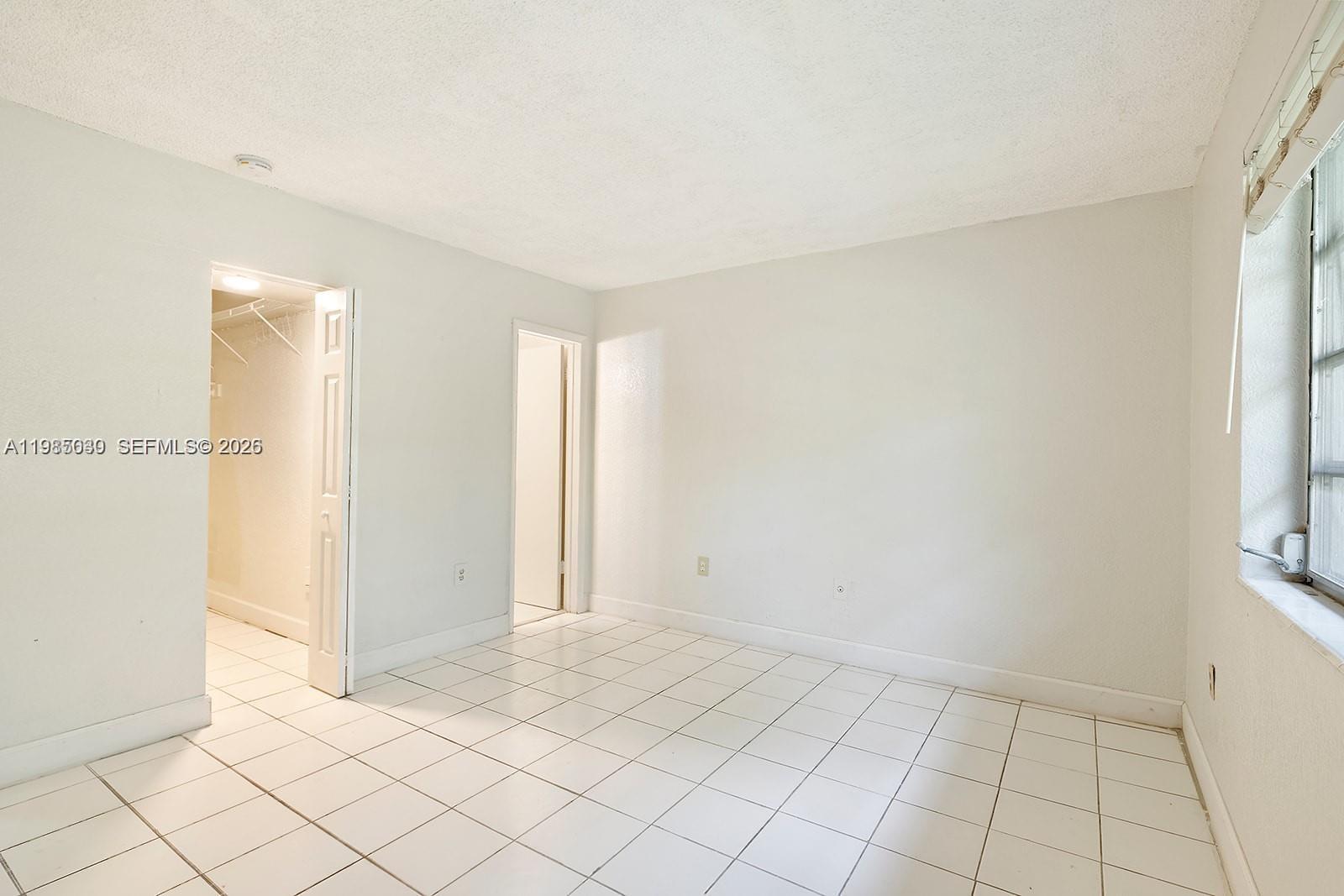 6530 NW Lake Patricia # E25, Miami Lakes FL 33014 photo 5